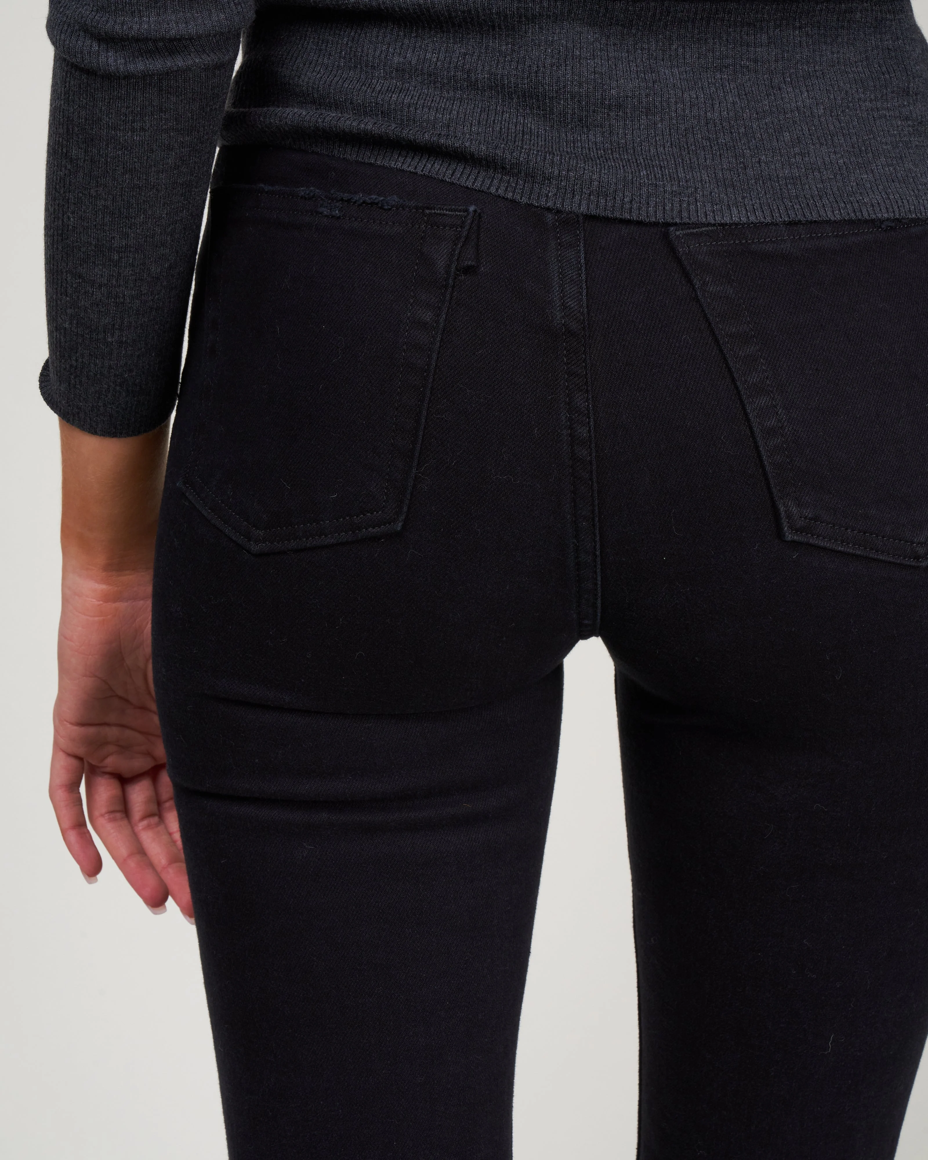 empire crop flare - solid noir - Image 5