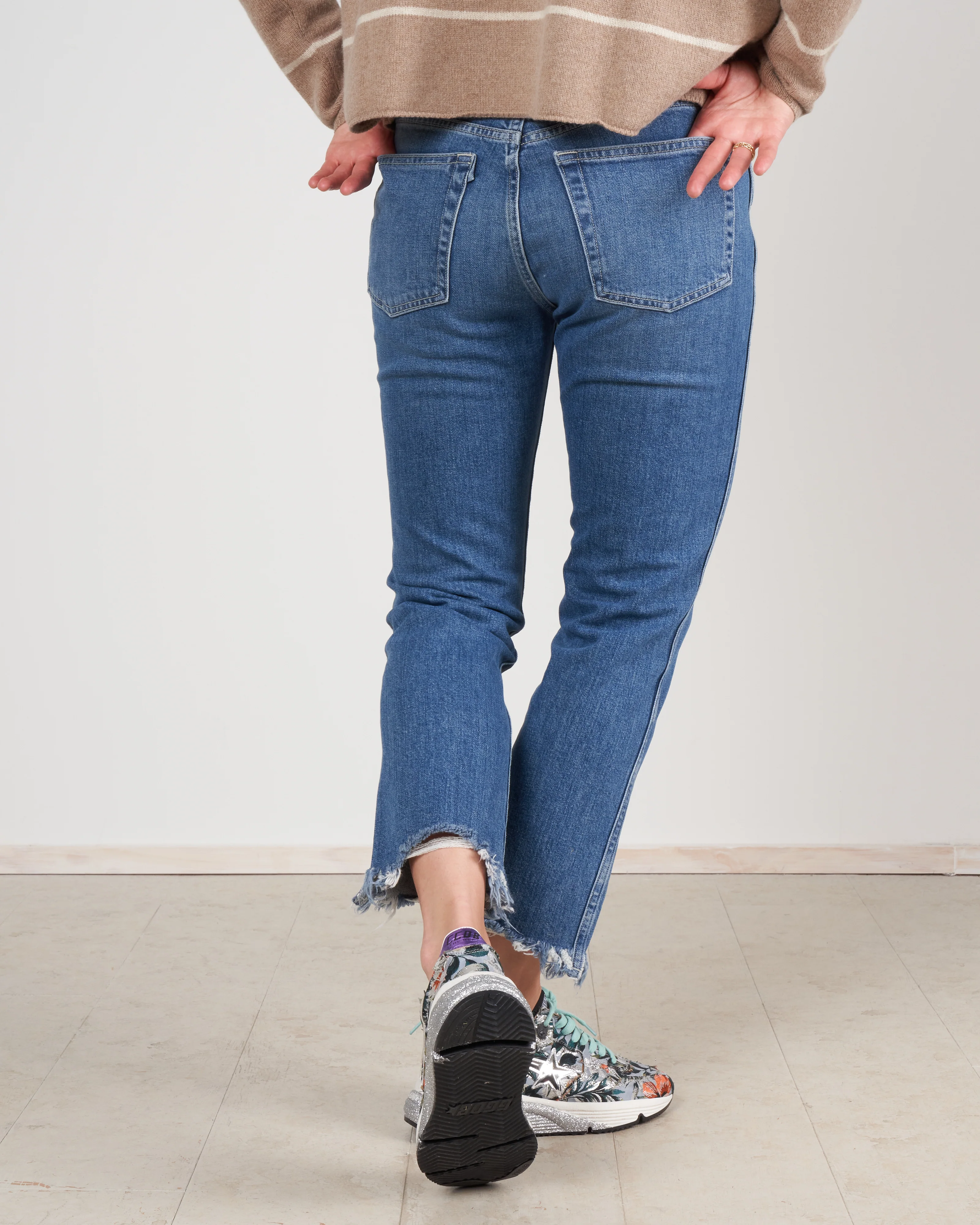 w3 straight authentic crop - ace - Image 4