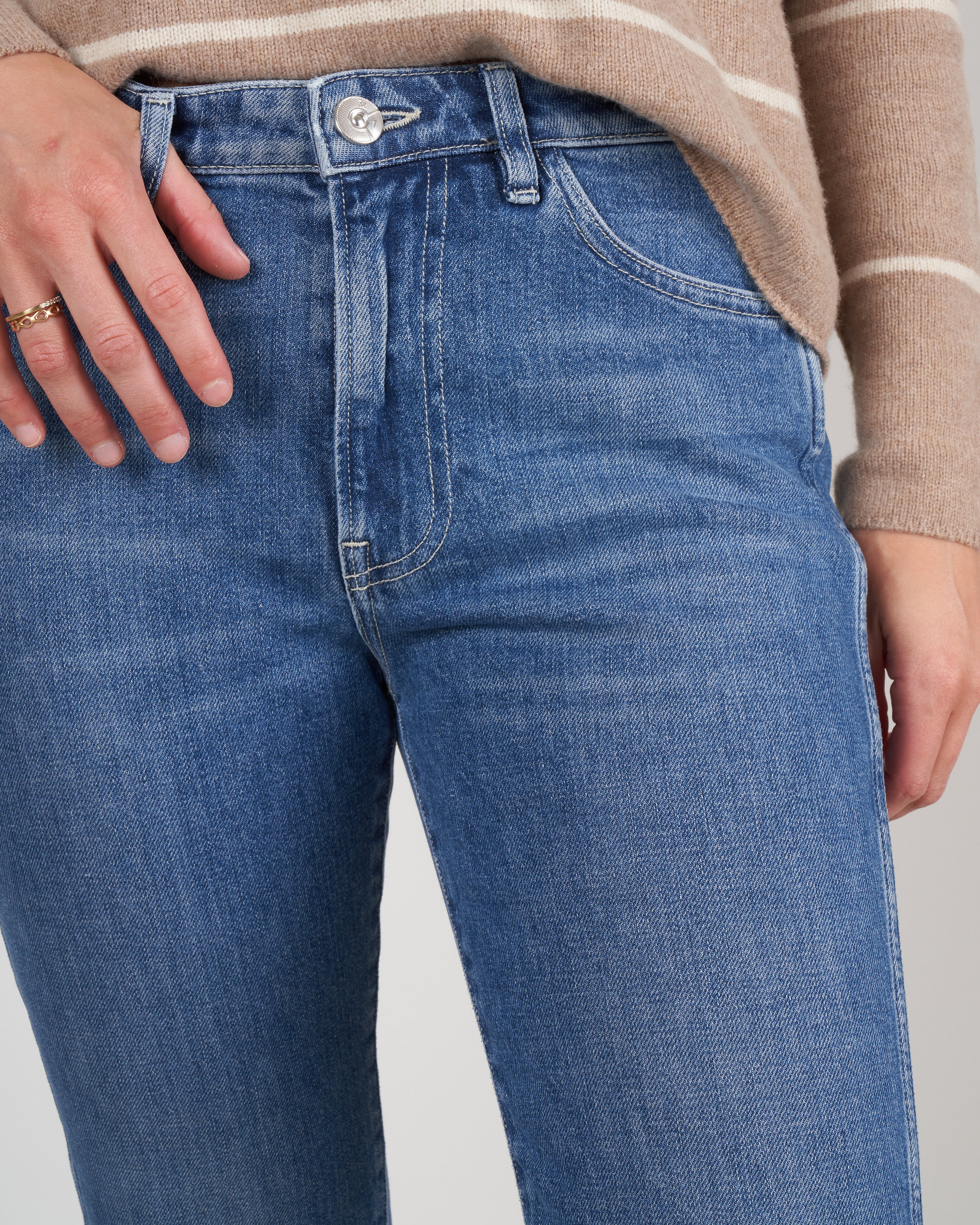 w3 straight authentic crop - ace - Image 5