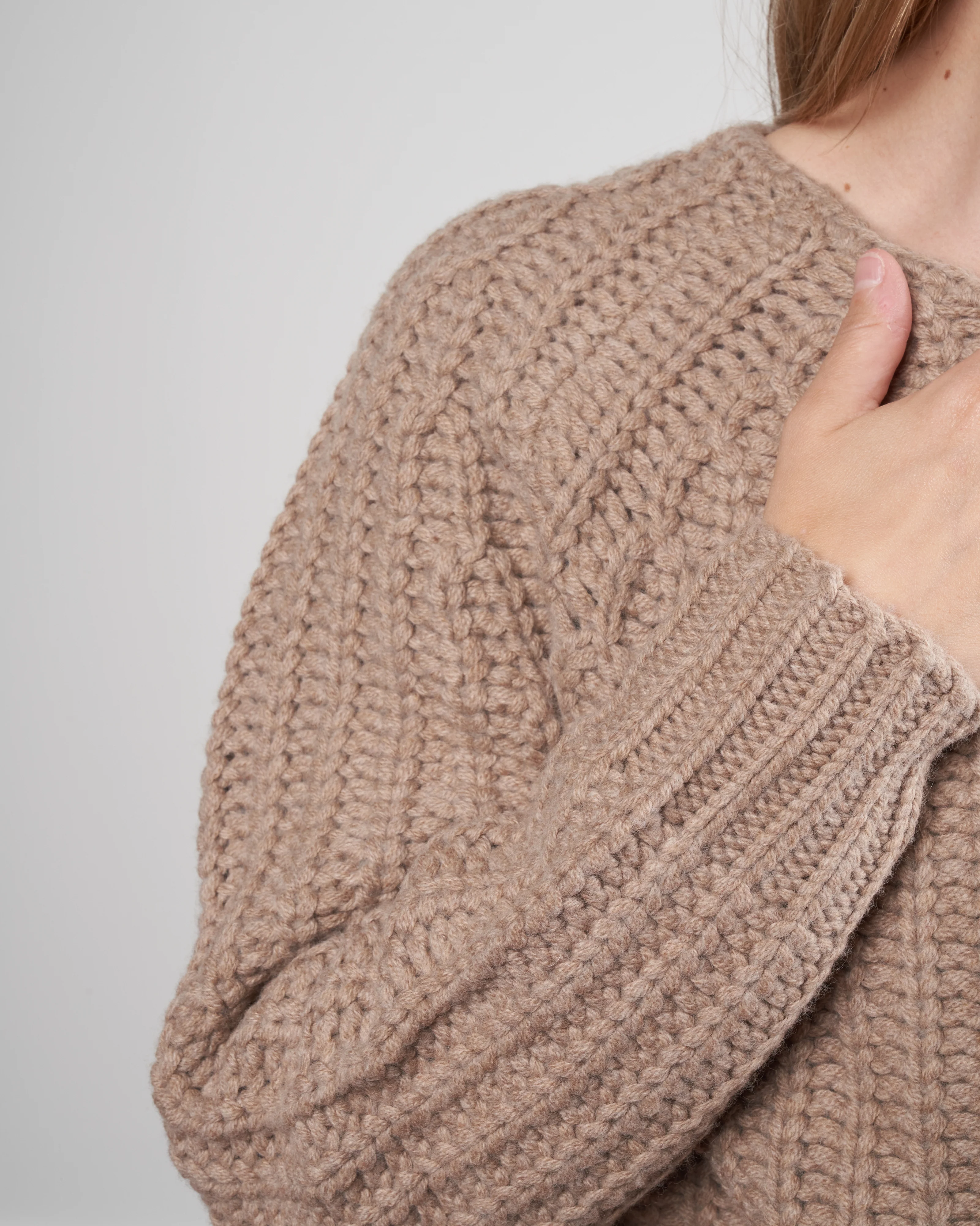 chunky cropped sweater - tan - Image 5