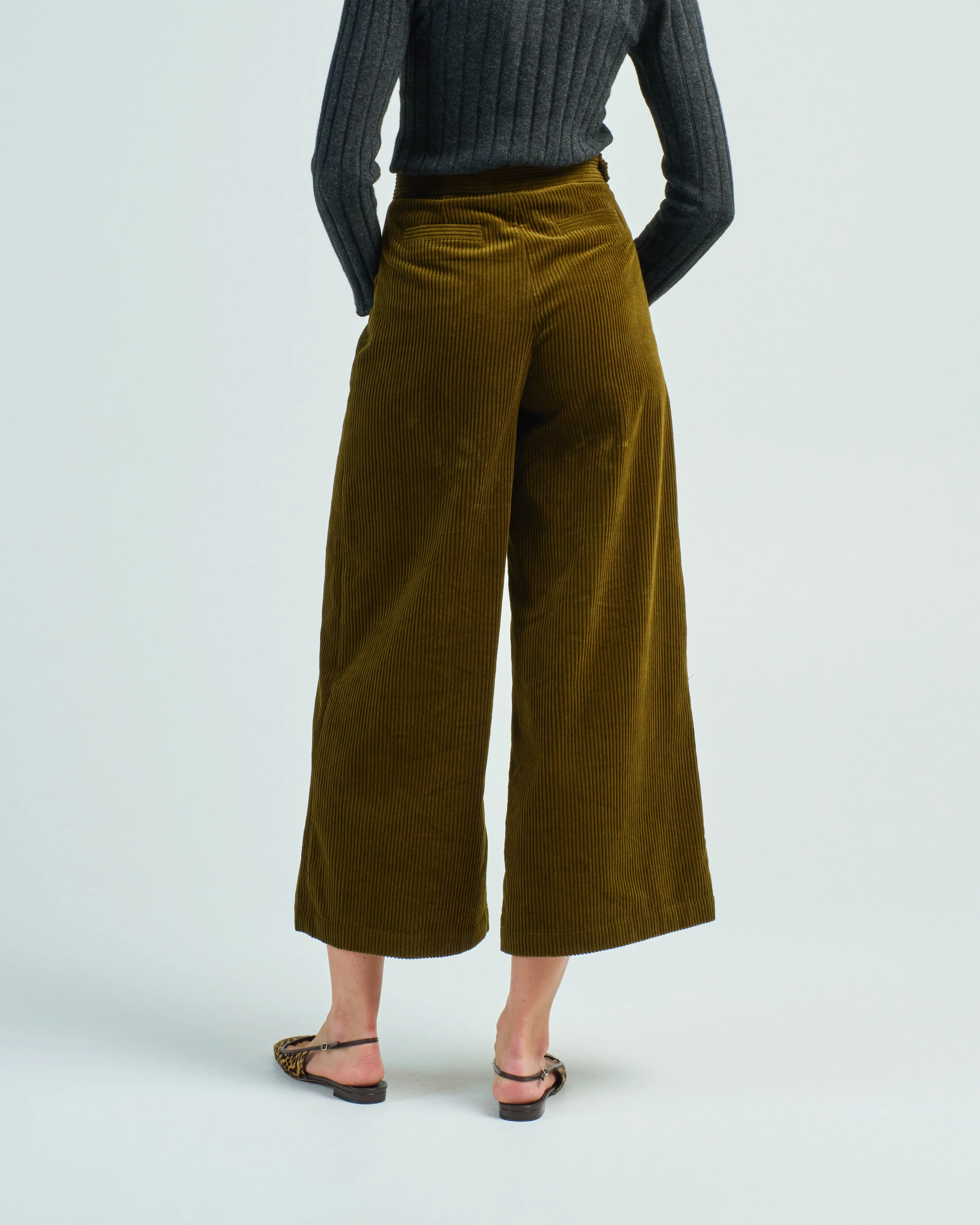 classic wide leg trouser - Image 4