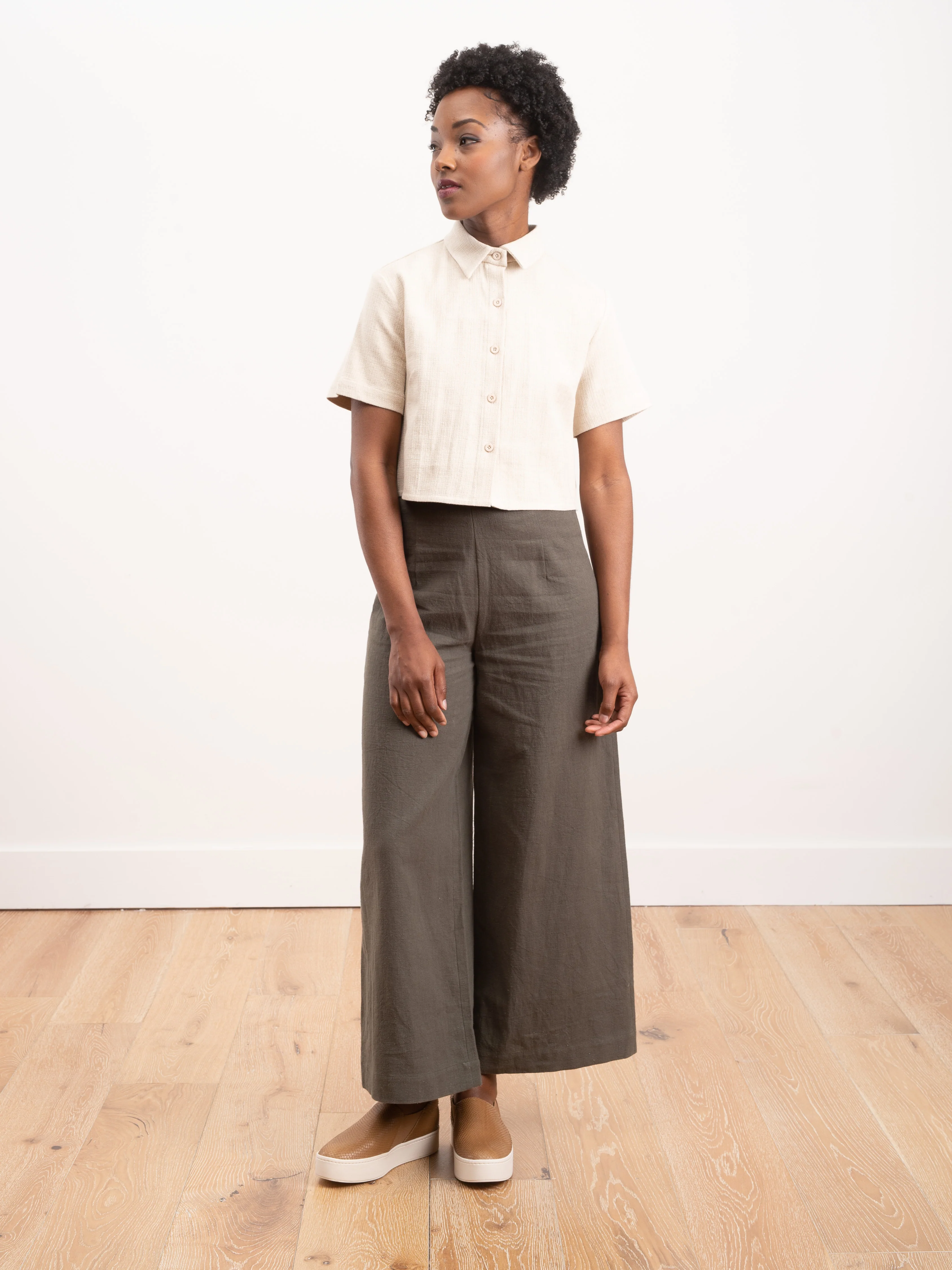 cropped button down shirt - oatmeal
