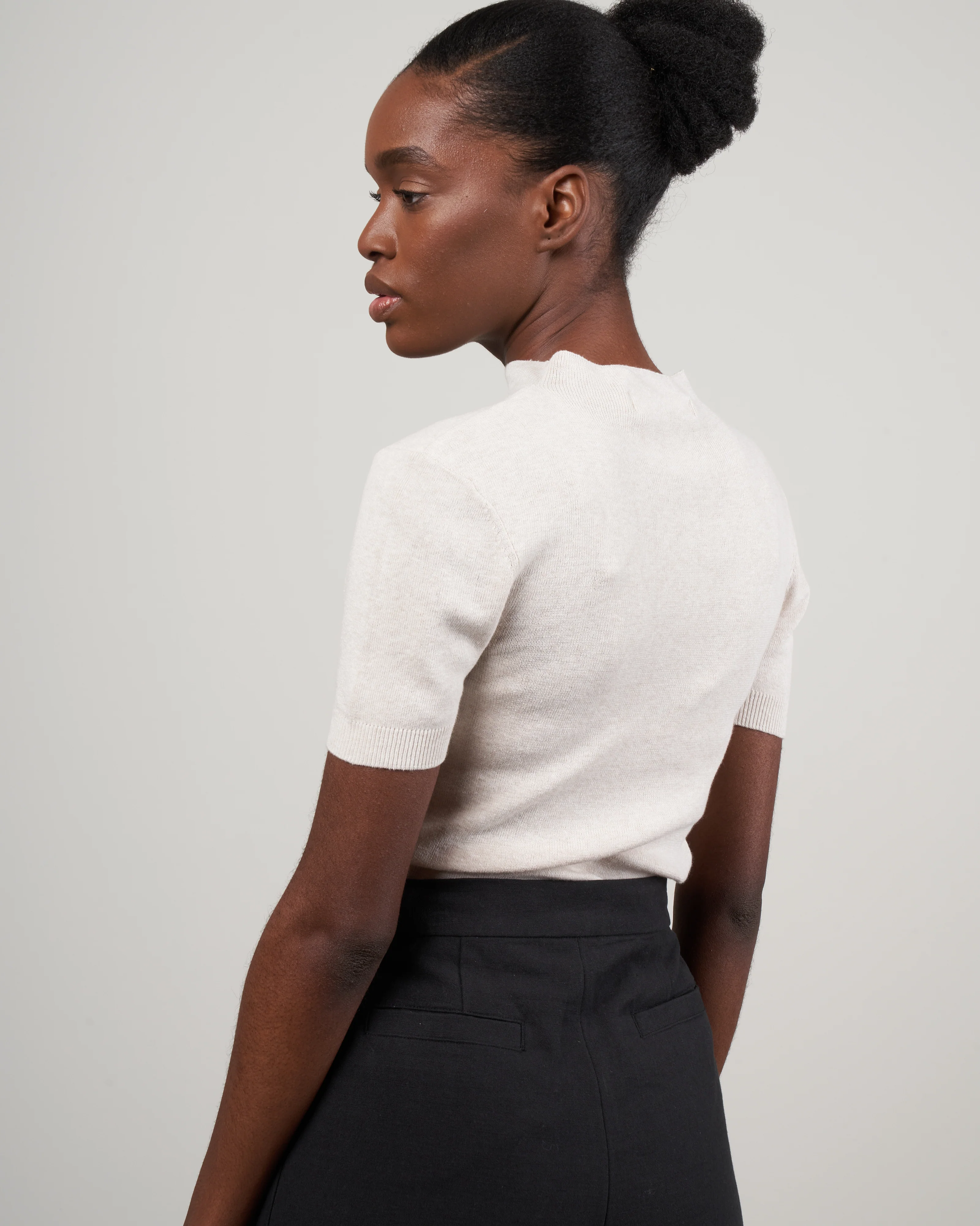 mockneck linen neck top - dove - Image 4