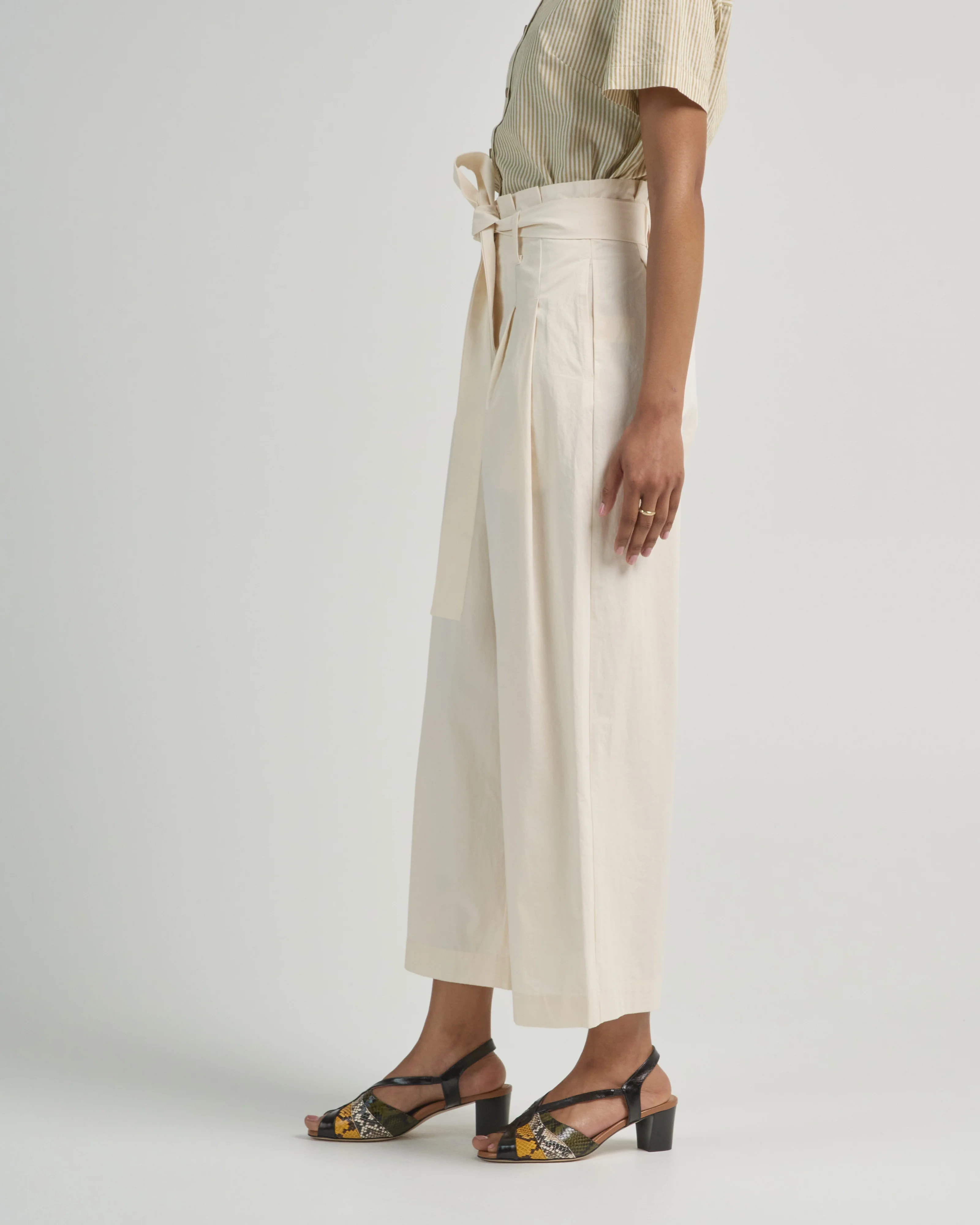 paper bag pleated trouser - Image 3