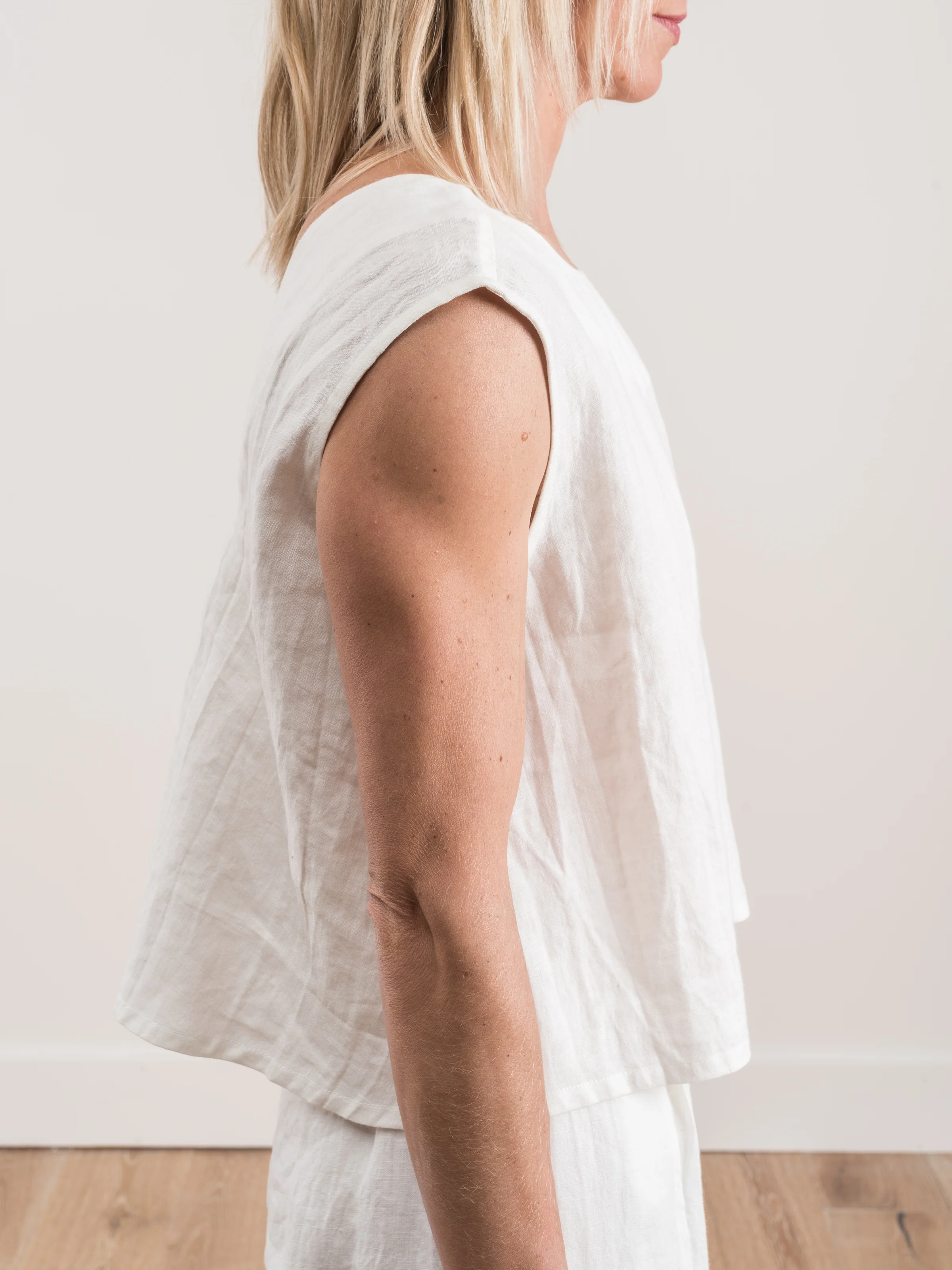 reversible tank - off white - Image 4