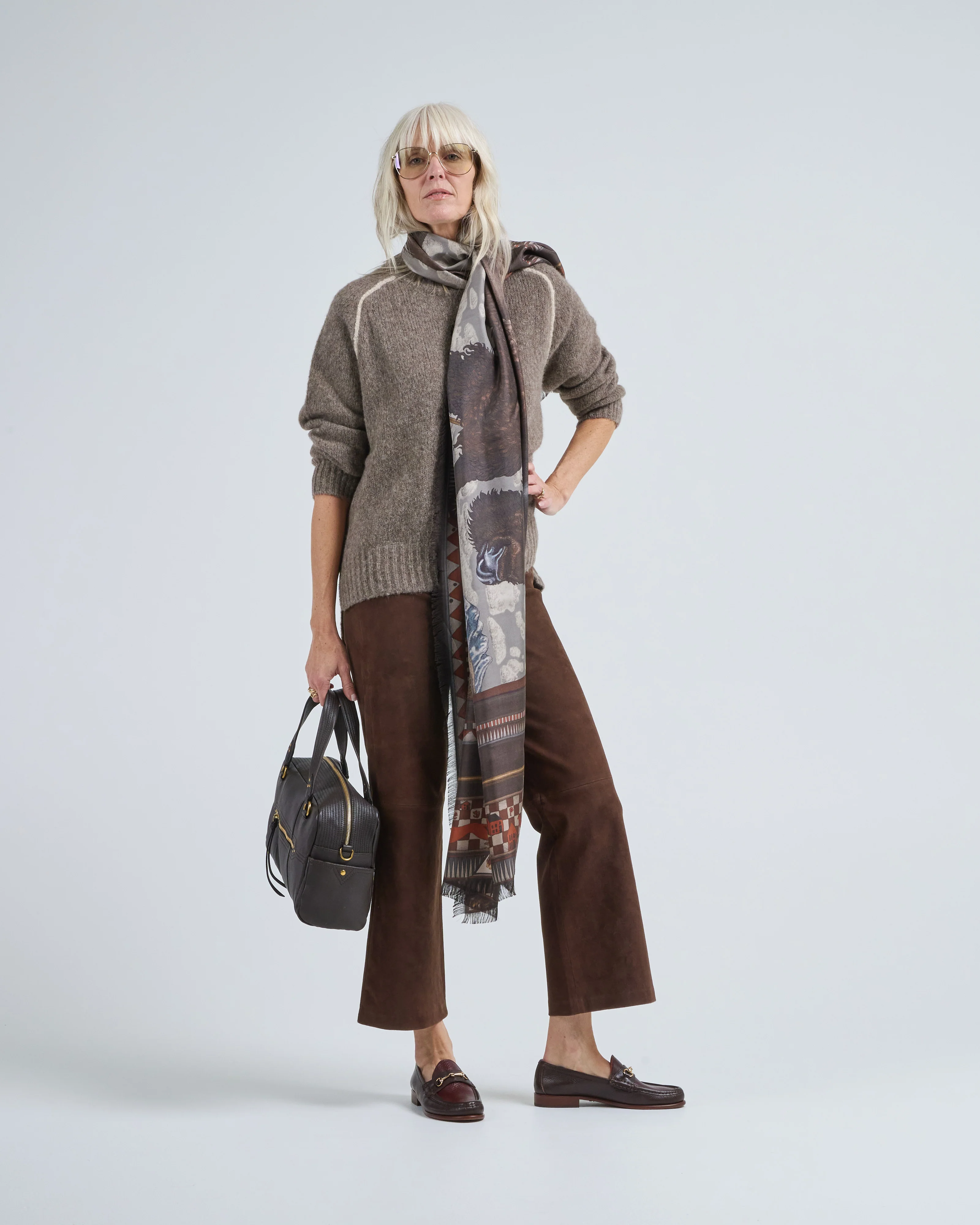 rolled seams pullover