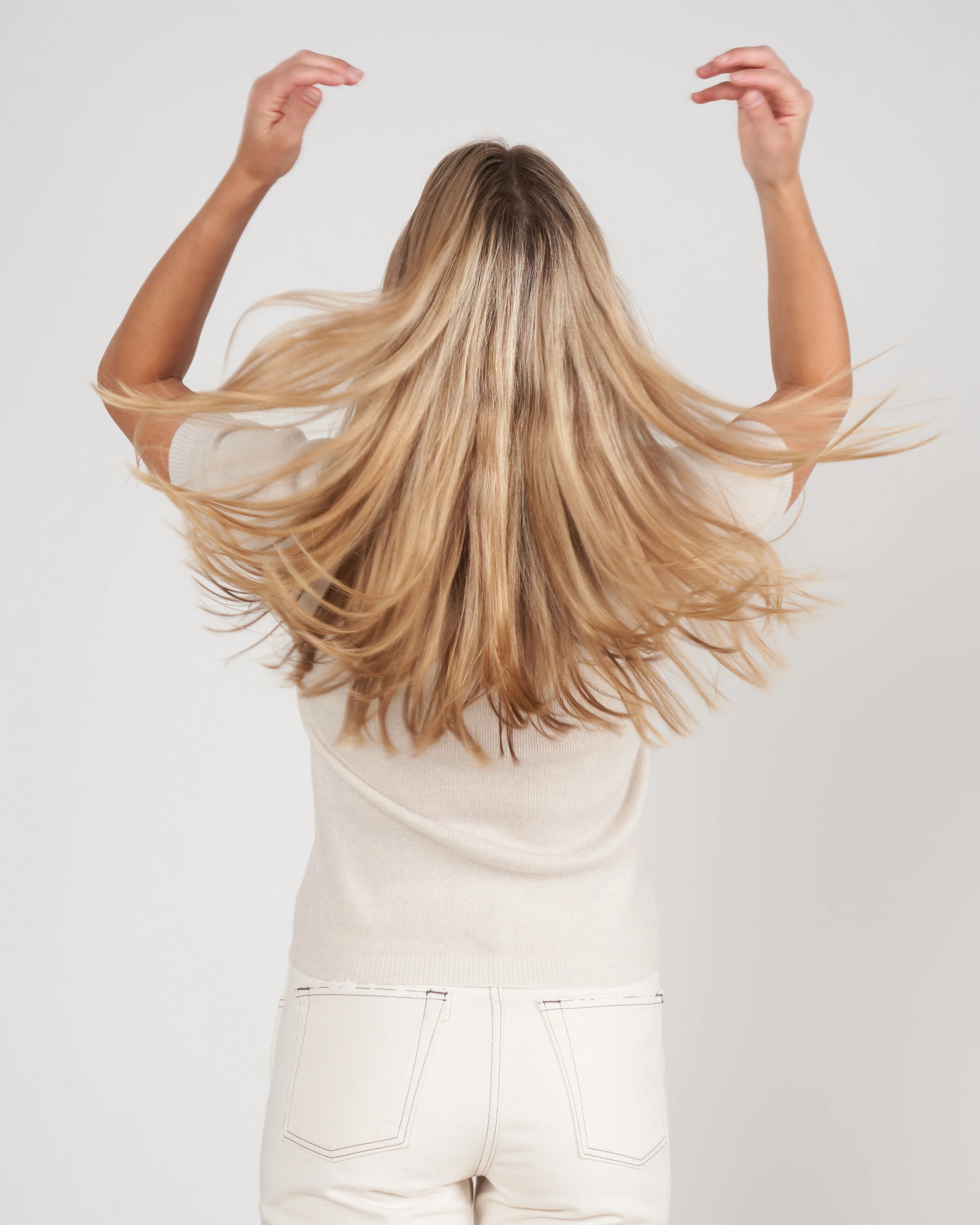 short sleeve mockneck top - off white - Image 4