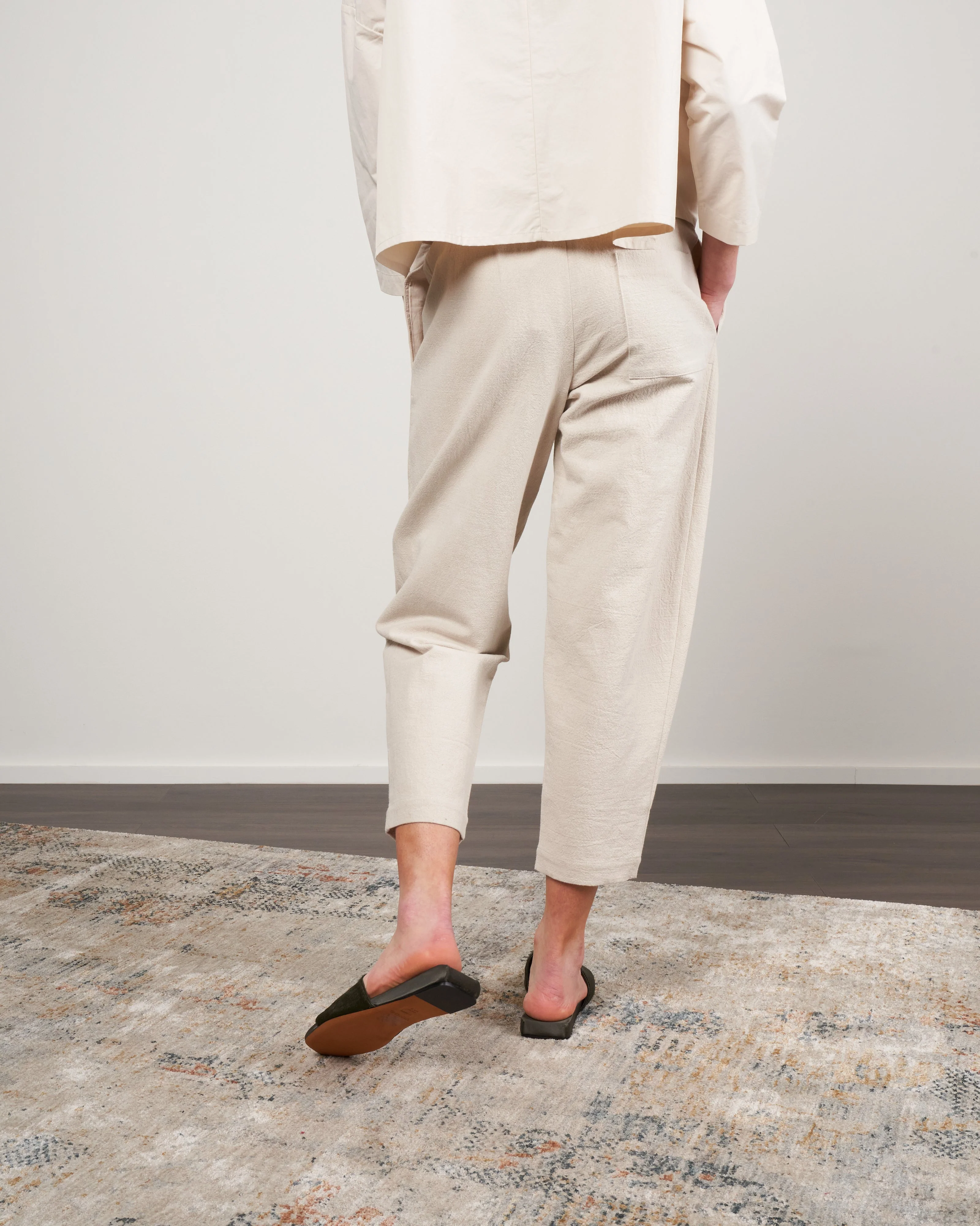signature elastic unisex pant - oatmeal - Image 4