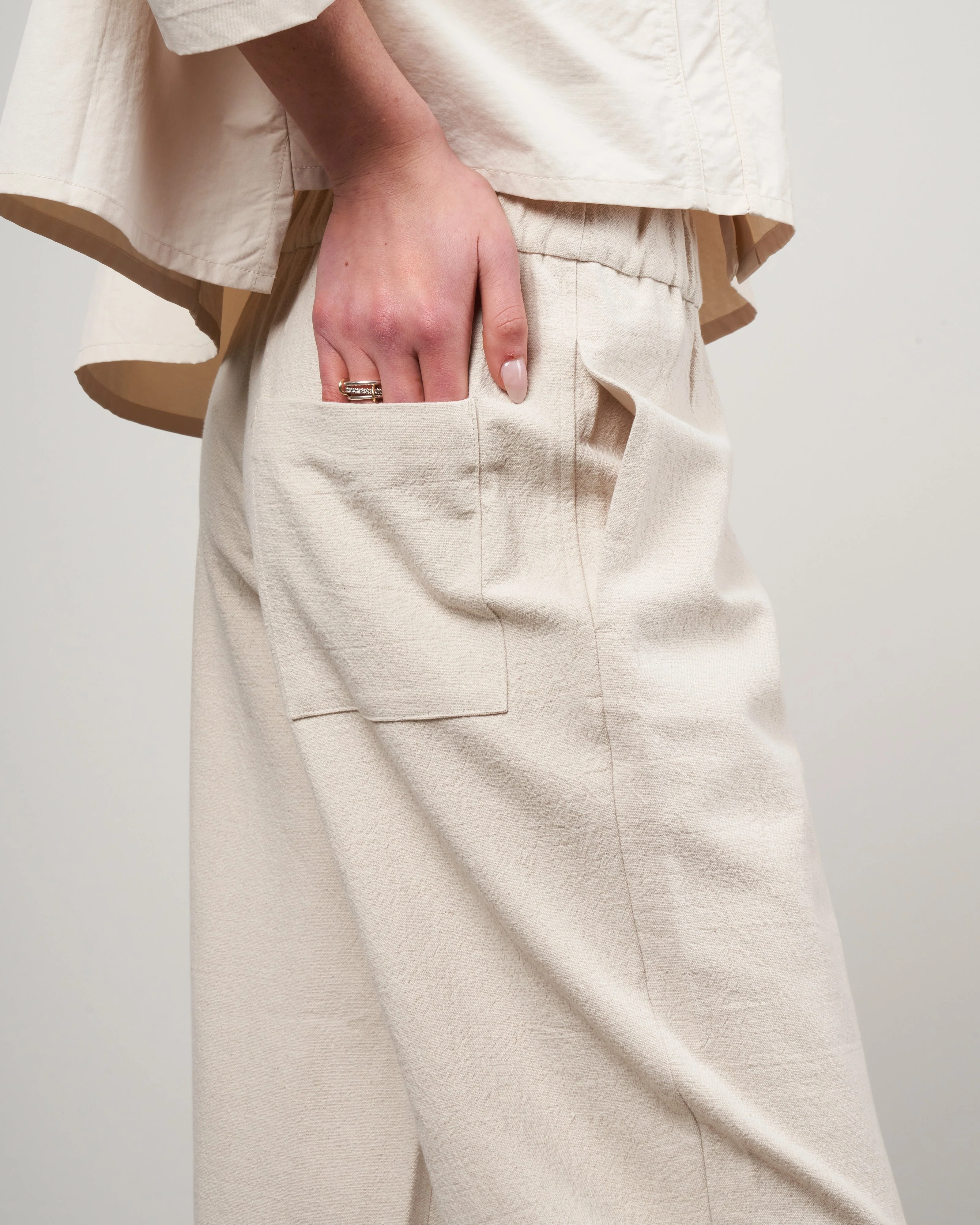 signature elastic unisex pant - oatmeal - Image 5