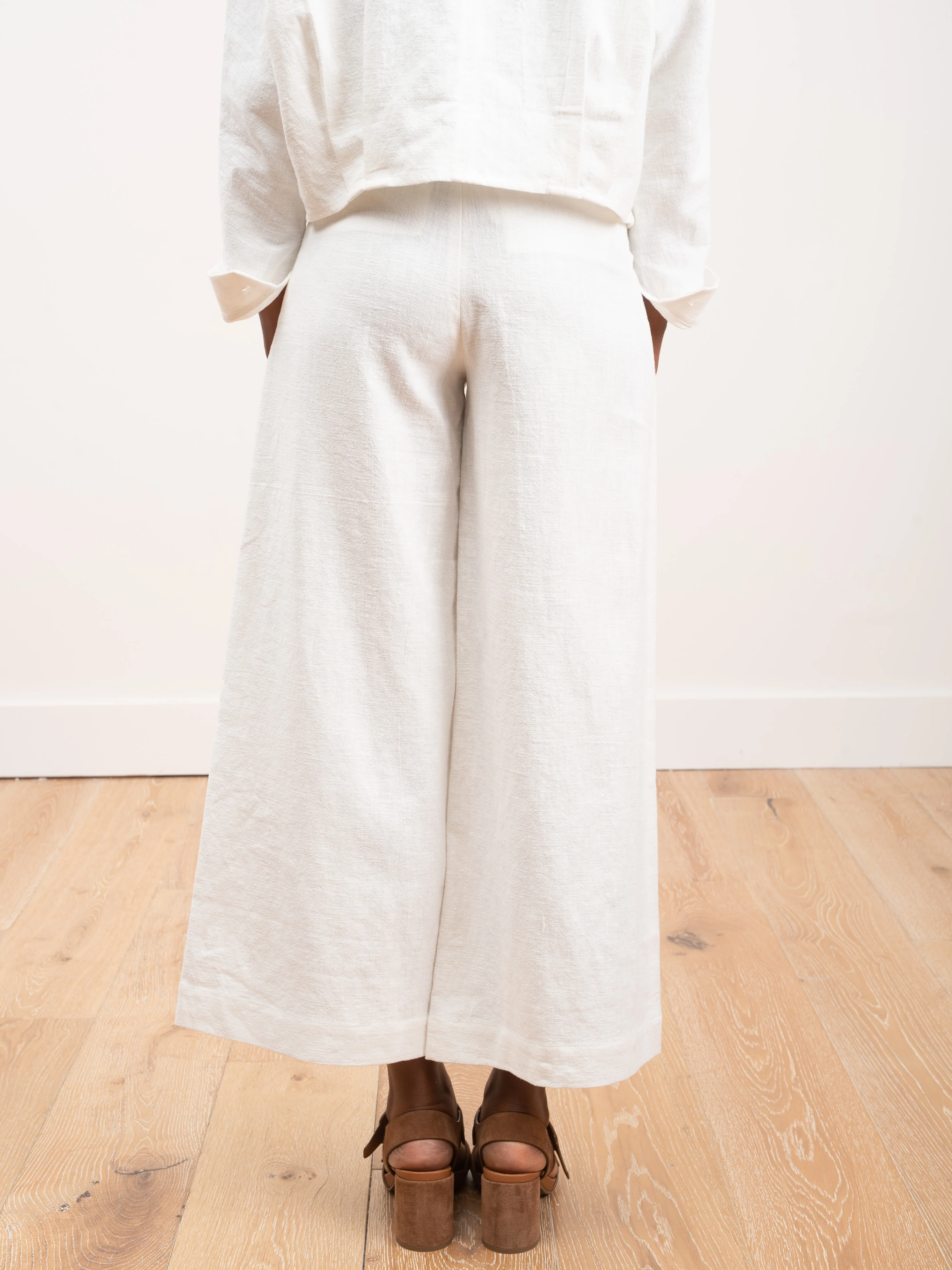 signature wide leg trouser - off white - Image 4