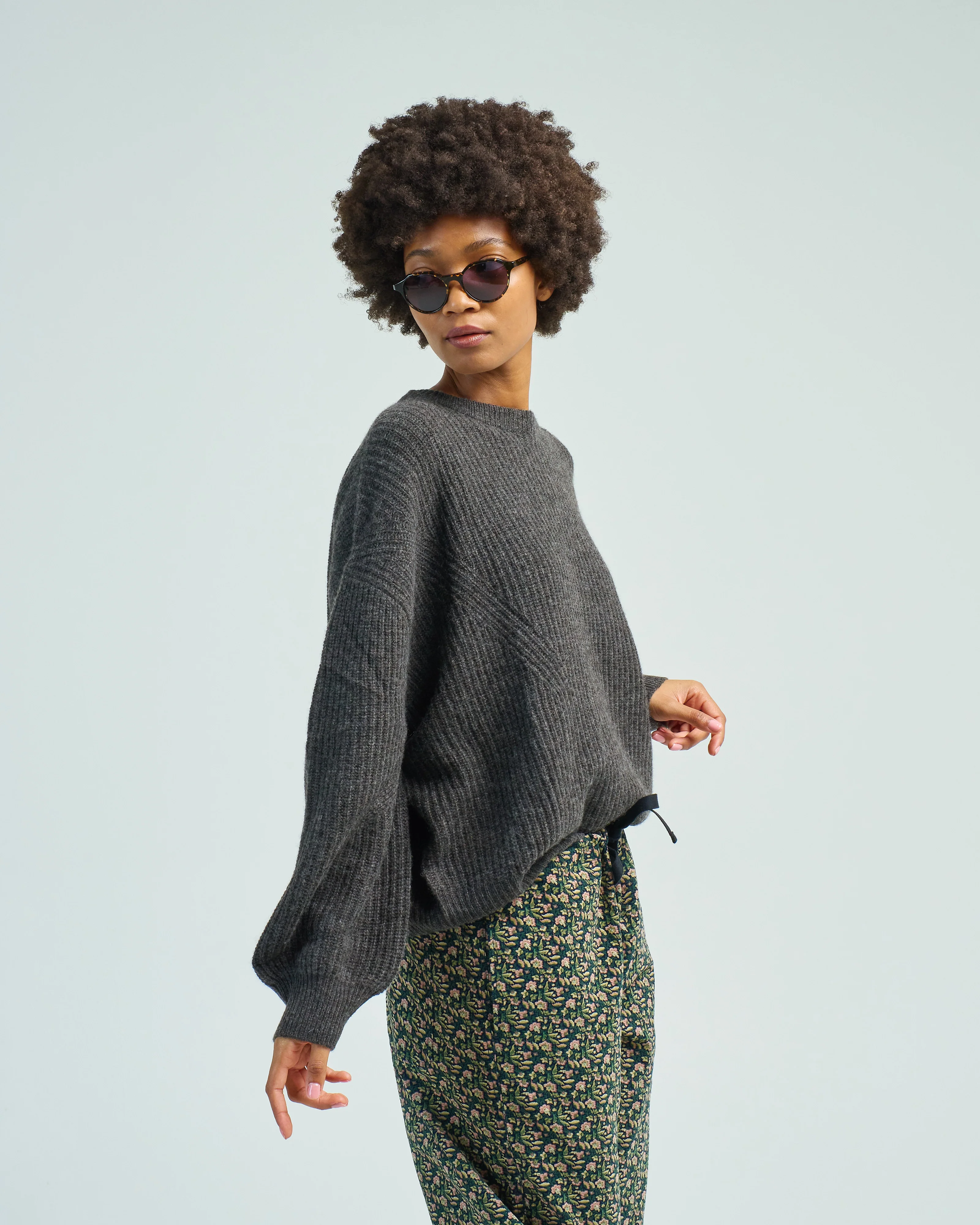 signature yak poet sweater - Image 3