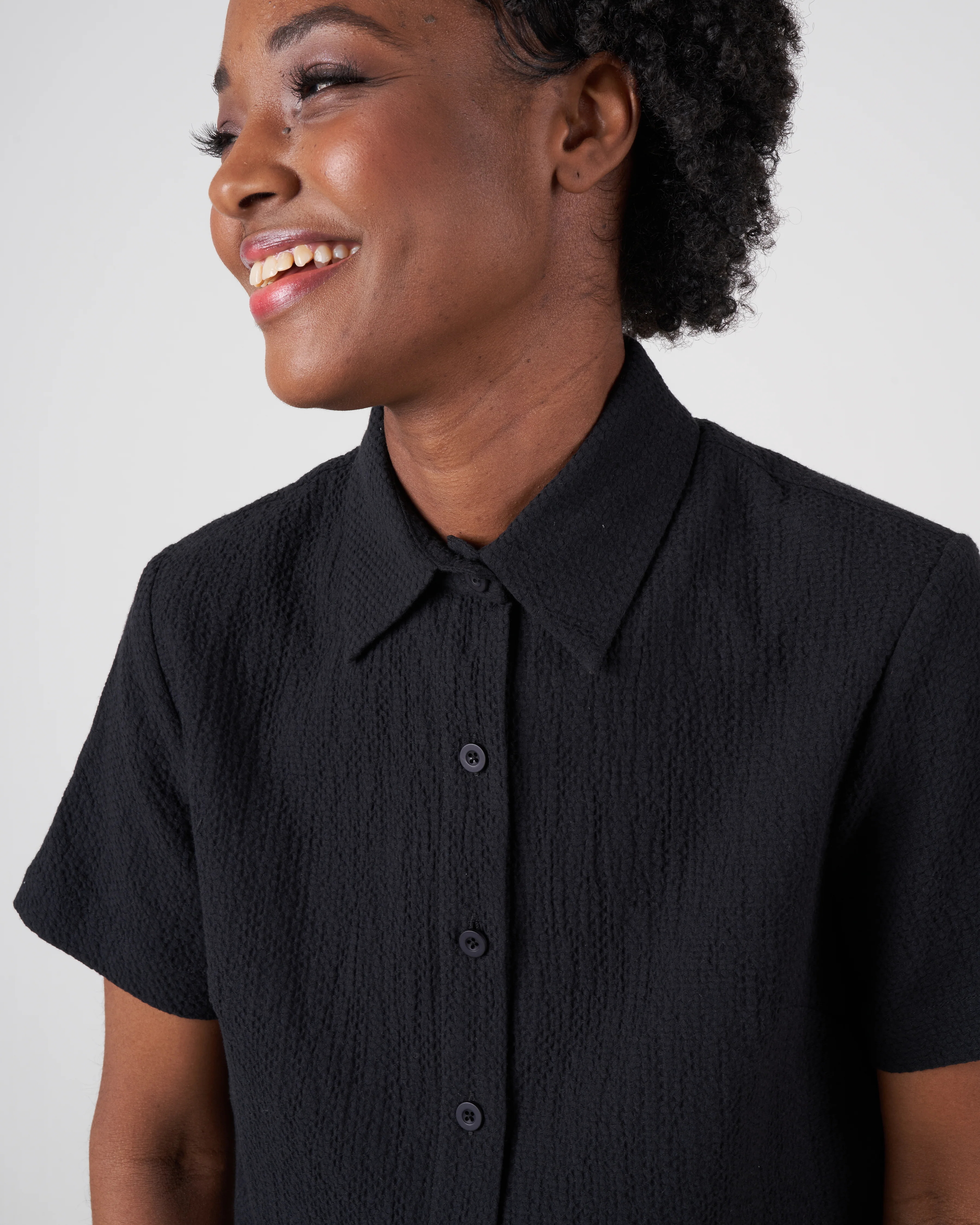 textured cropped button down - black - Image 5