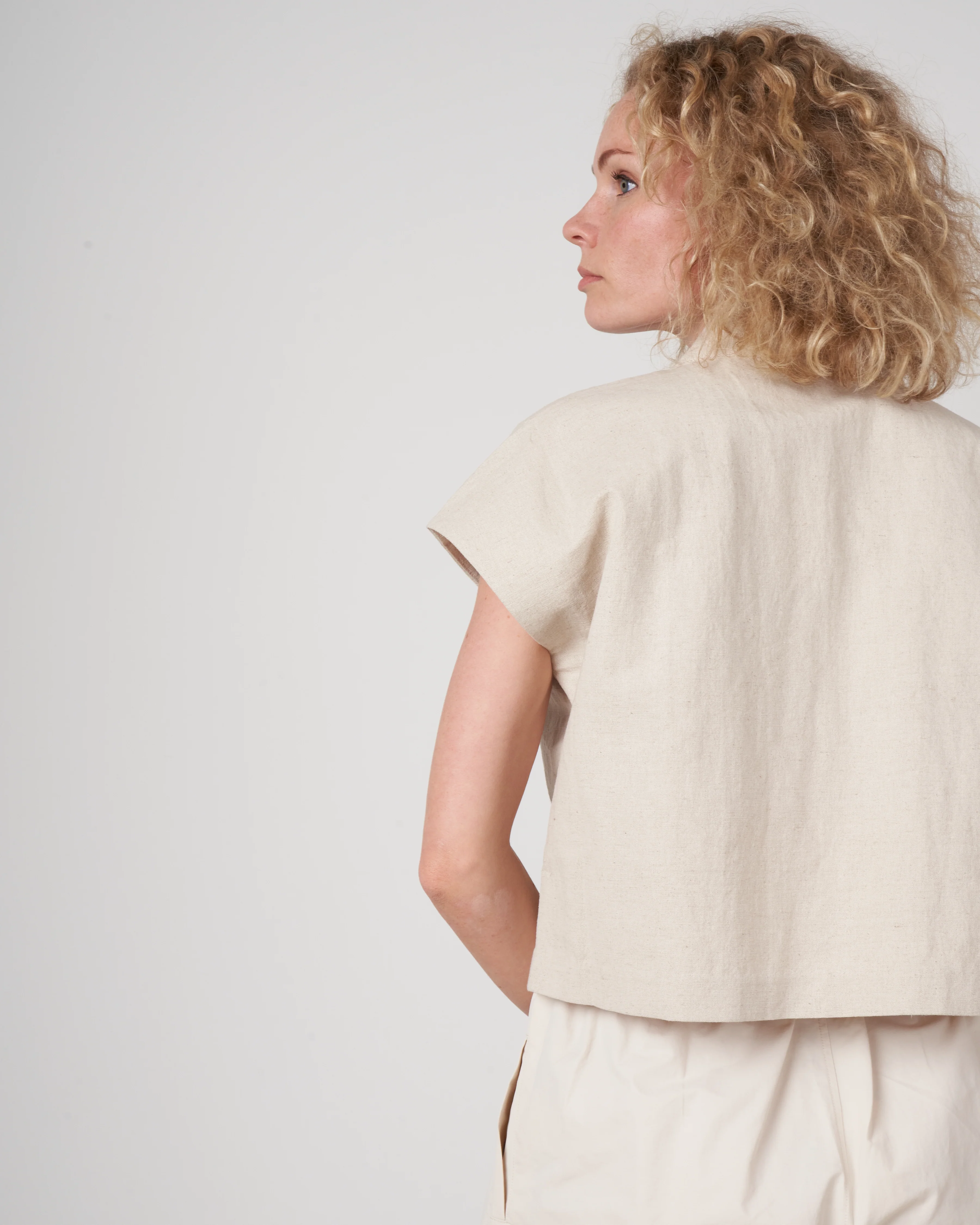 v neck panel top - beige - Image 3