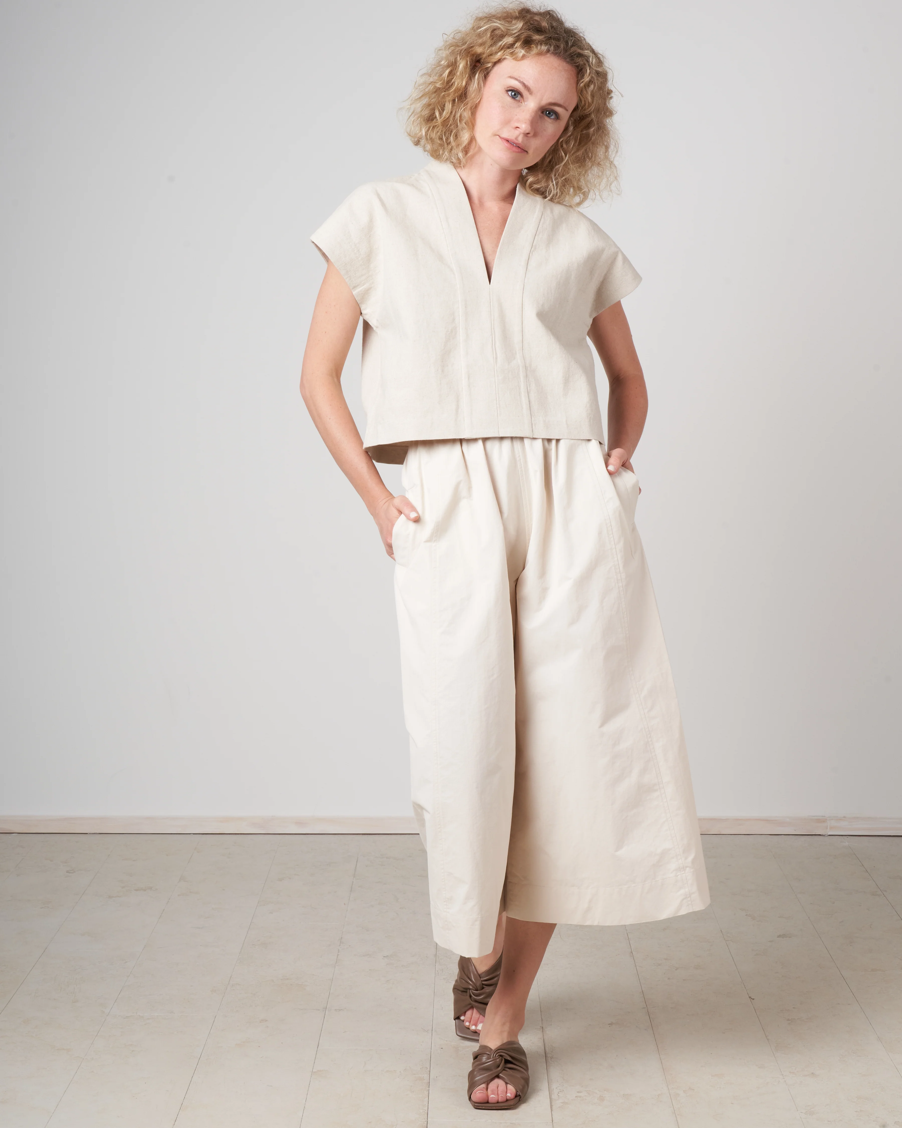 v neck panel top - beige - Image 5