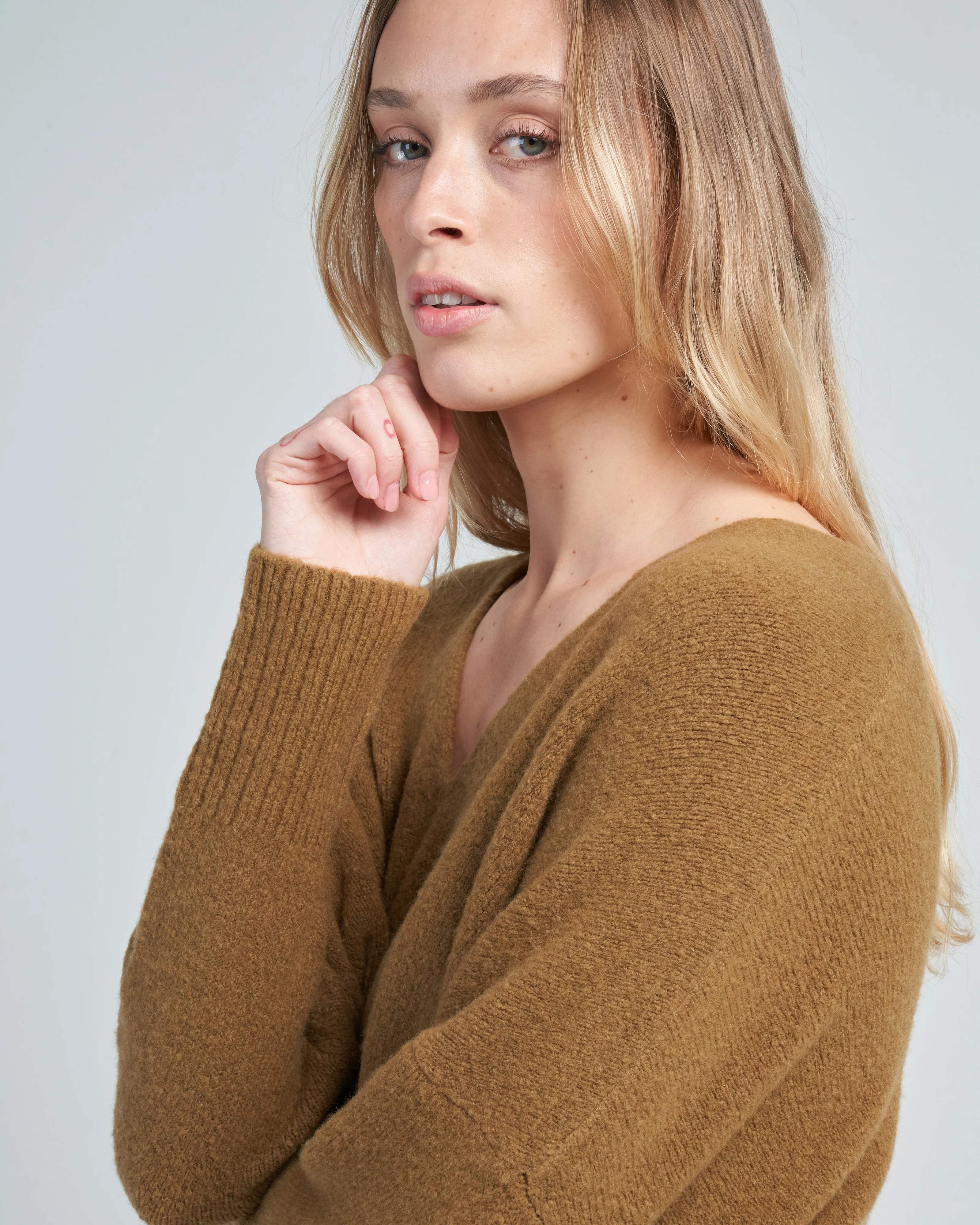 v neck sweater - Image 5