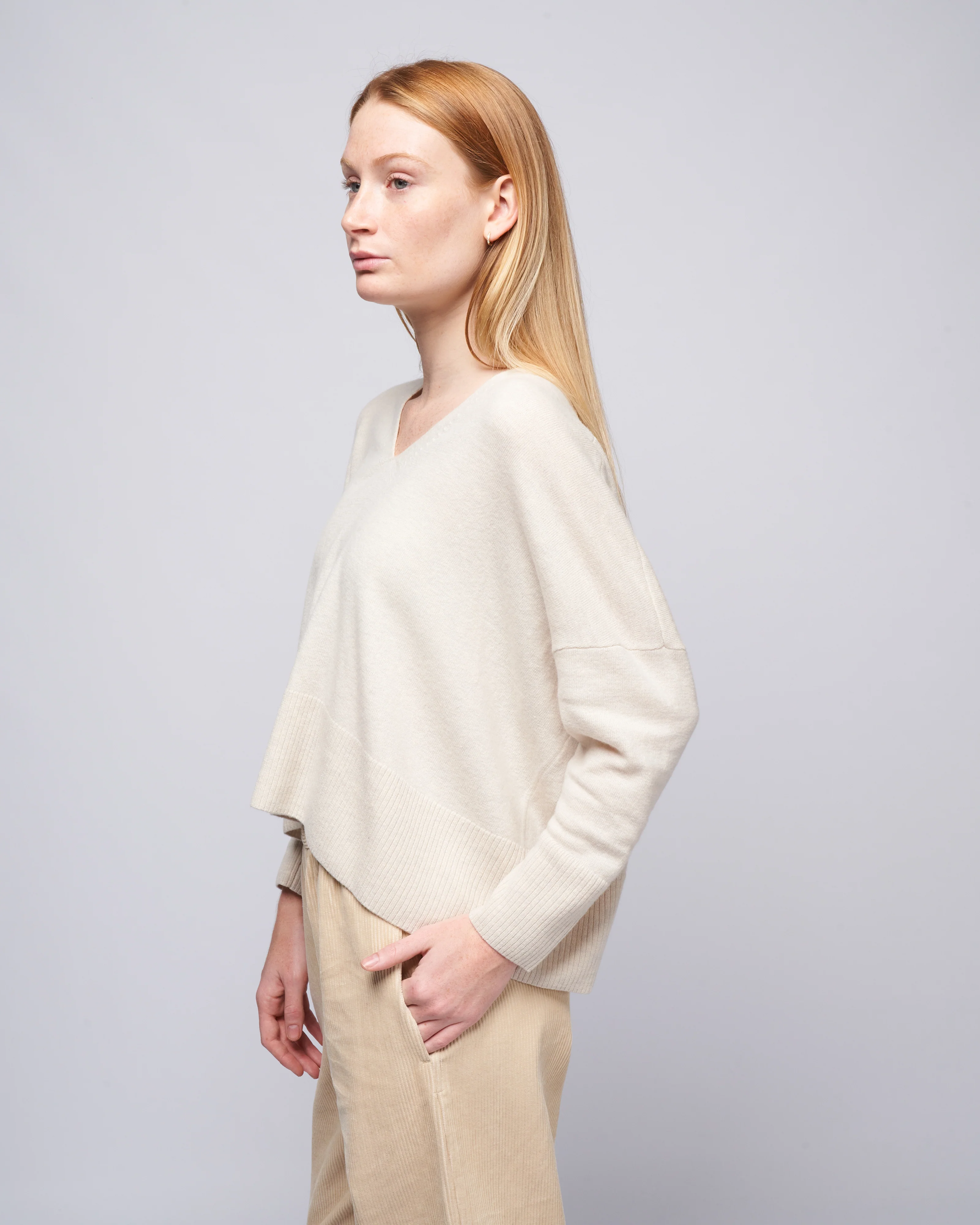 v-neck sweater - off-white - Image 3