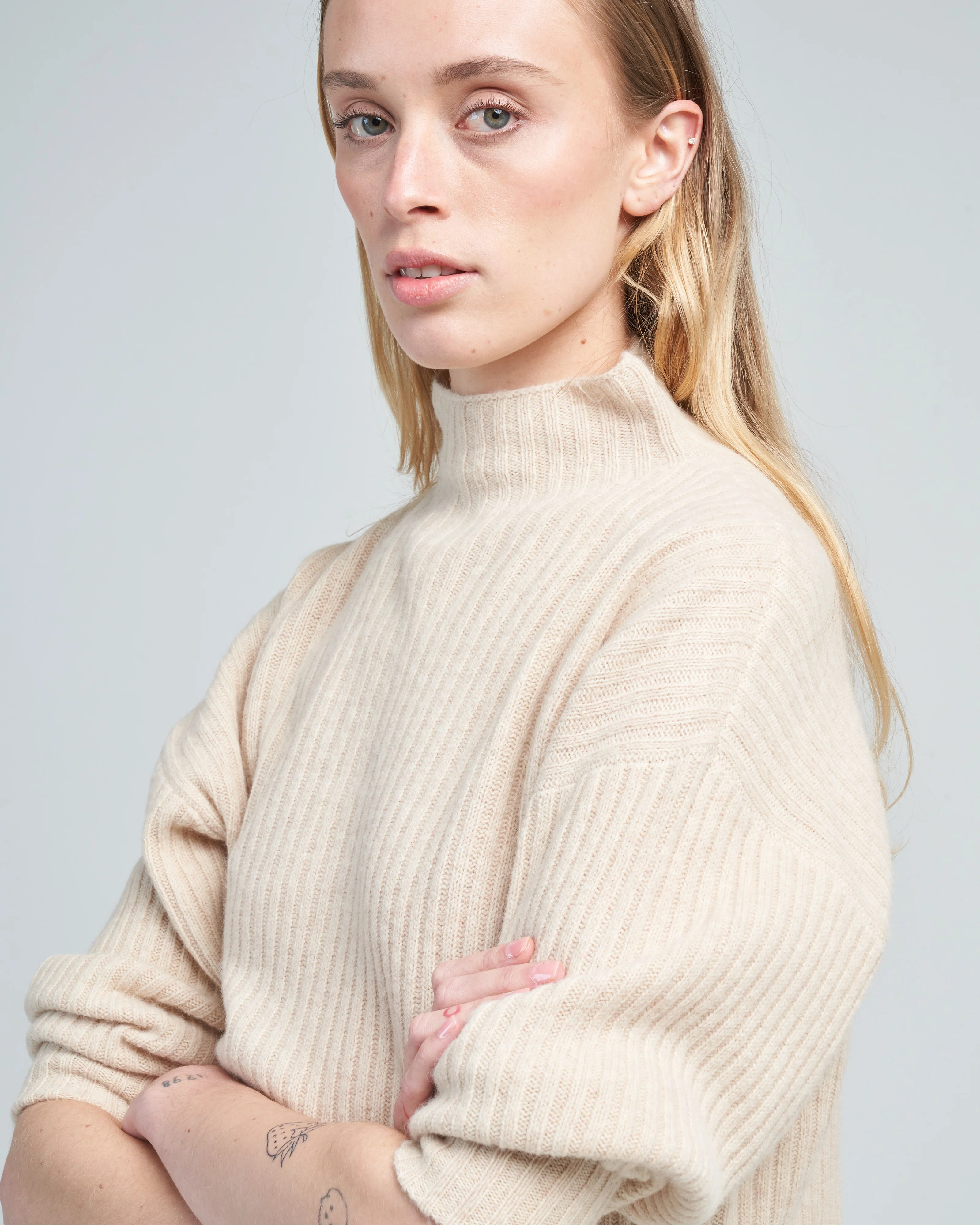 yak rib mock neck sweater - Image 5