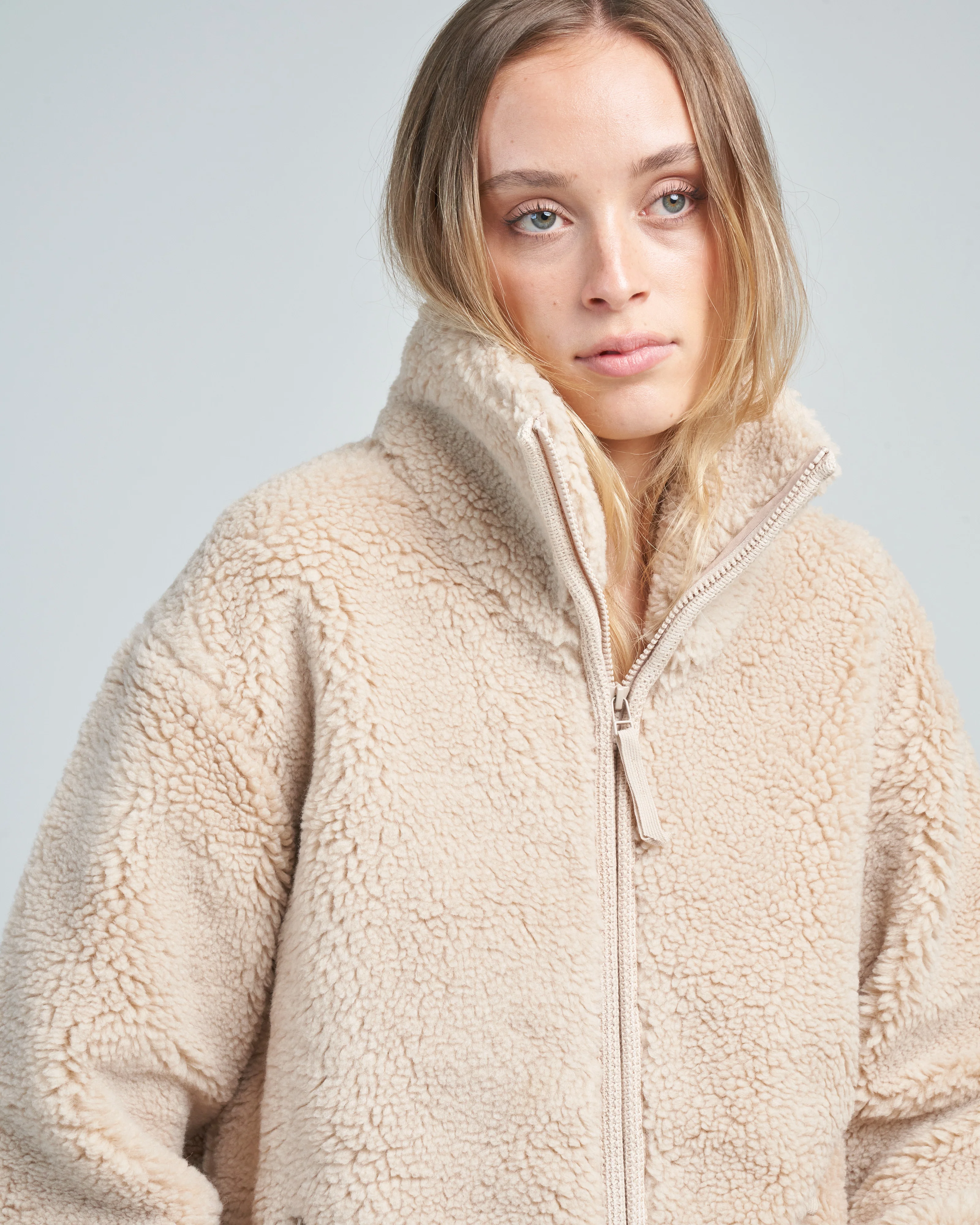 zip up turtle curly jacket - Image 5