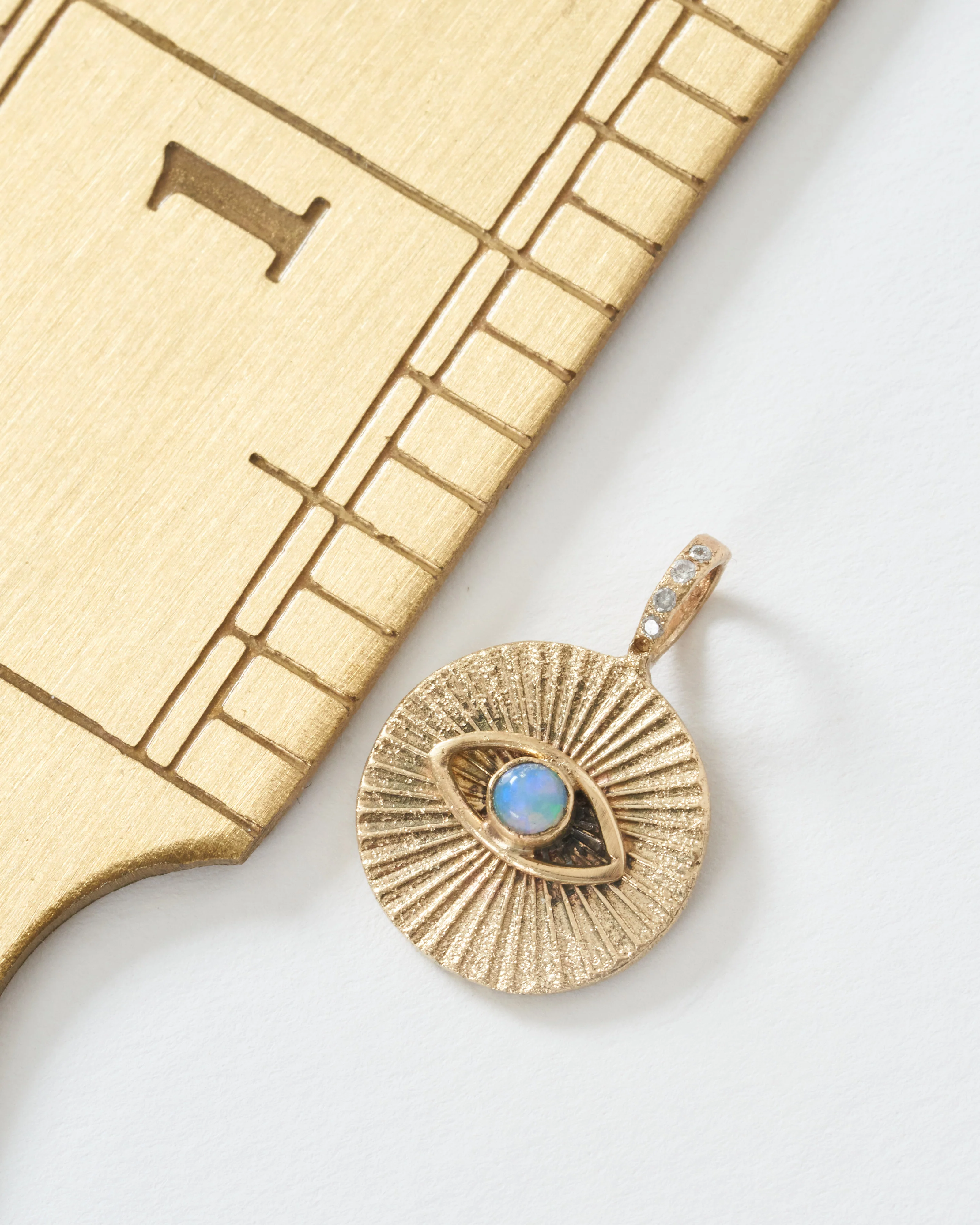 opal eye aura coin - Image 4