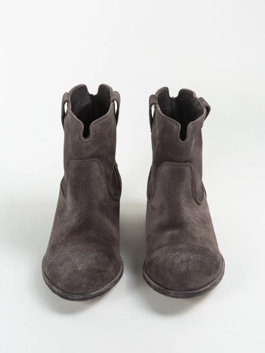nubuck low bootie - Image 5
