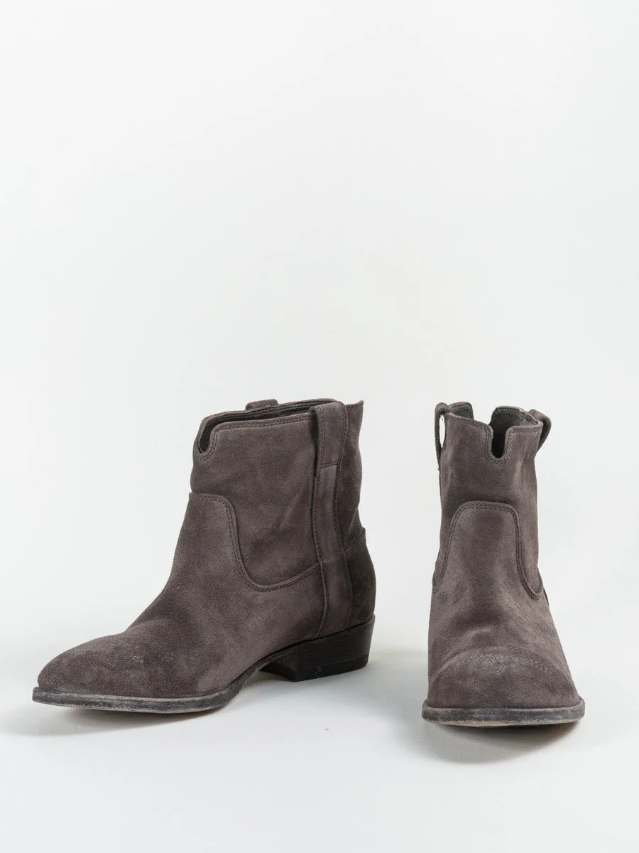 nubuck low bootie - Image 6