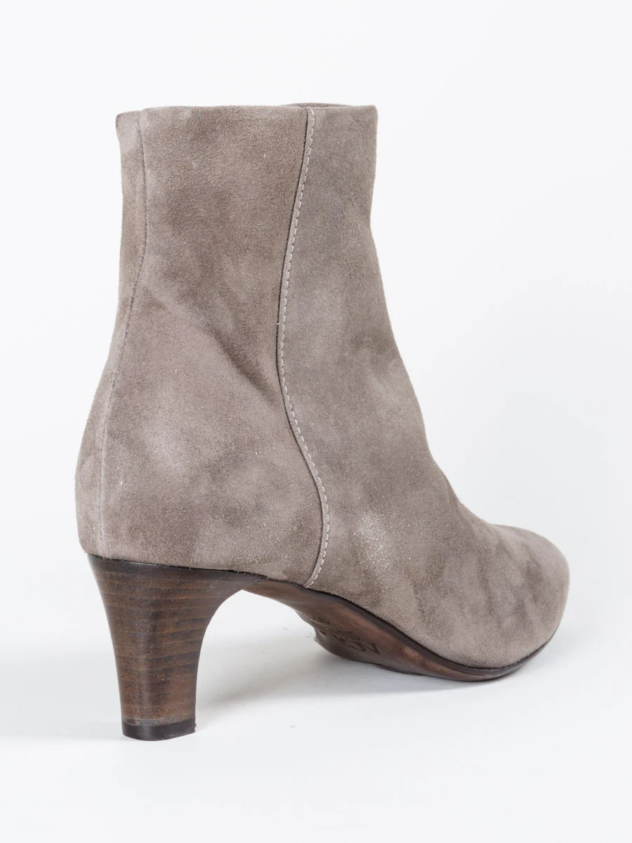 velour lowboot - Image 6