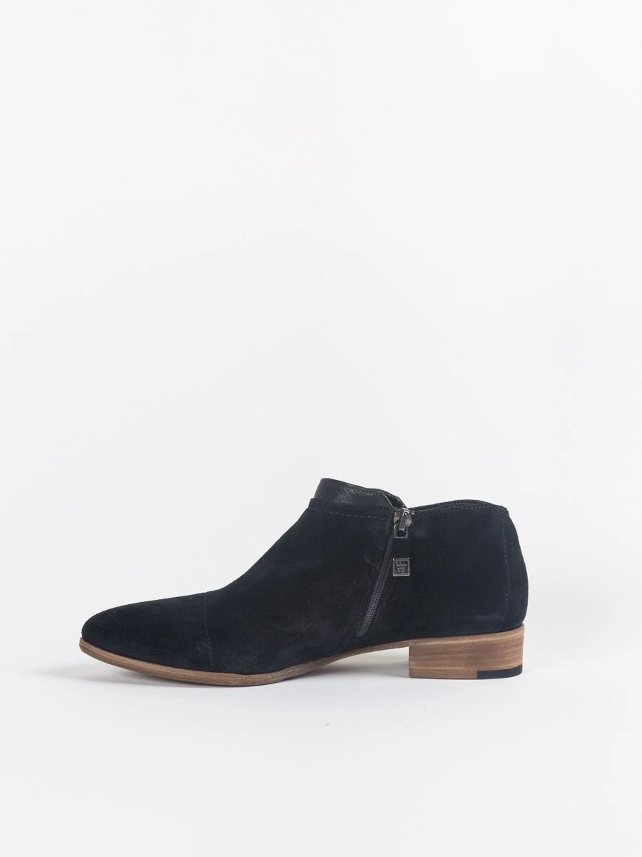 serafina bootie – black - Image 2