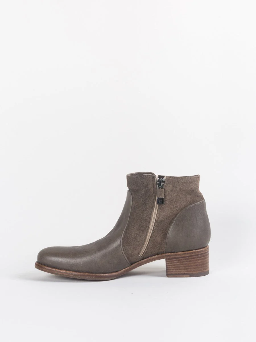 viola boot - Image 2