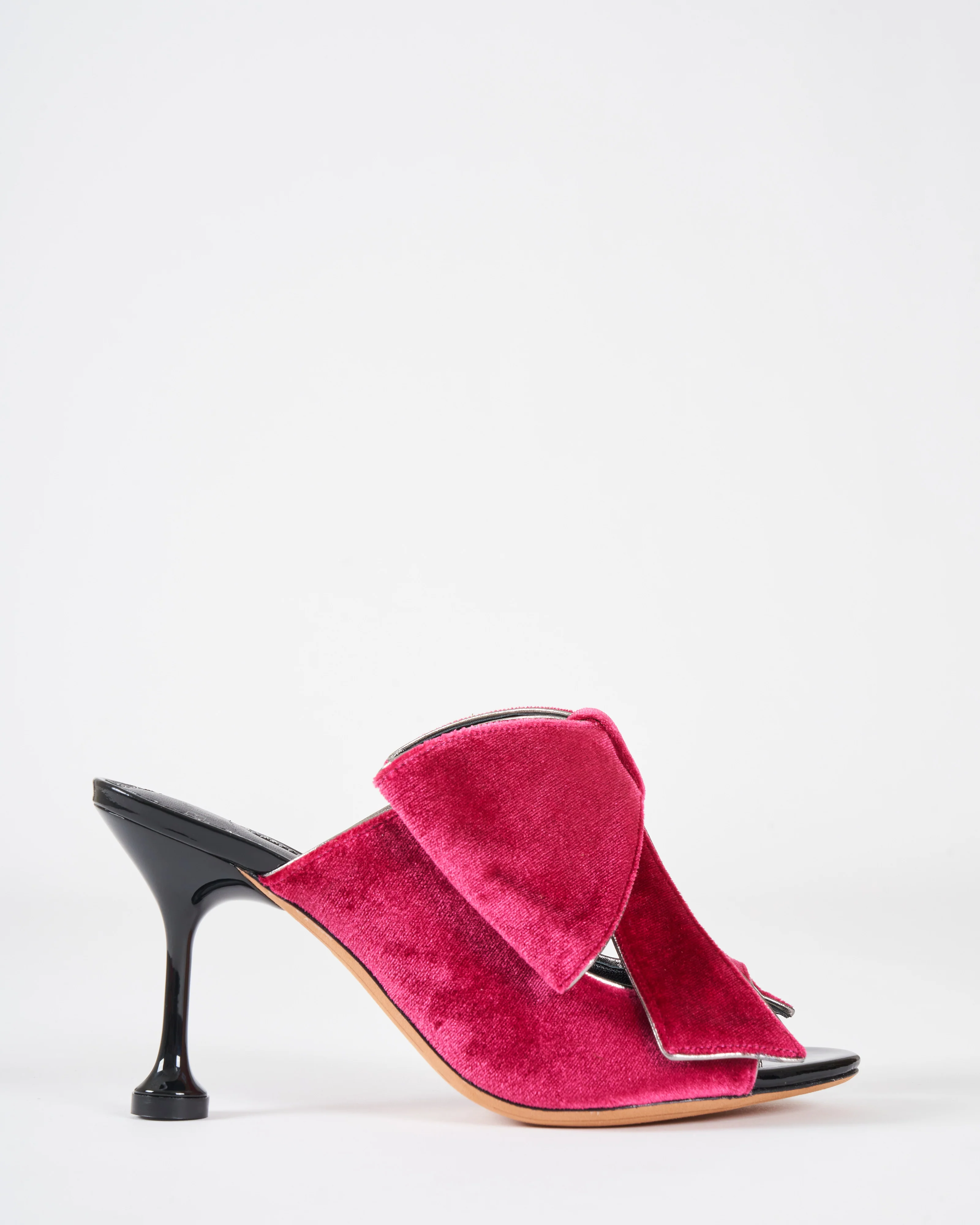 lupita velvet heel - Image 2