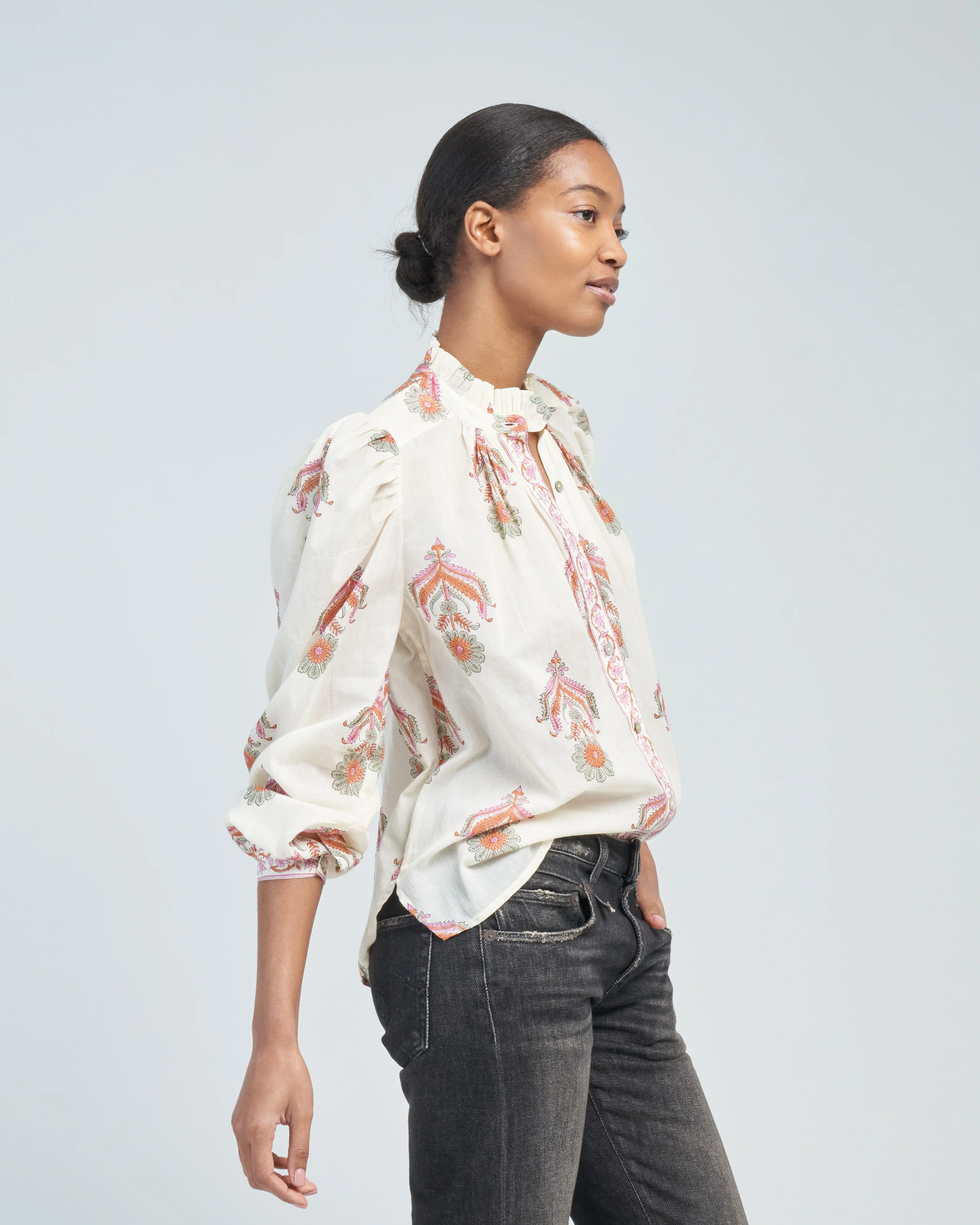 annabel guava cactus flower shirt - Image 3