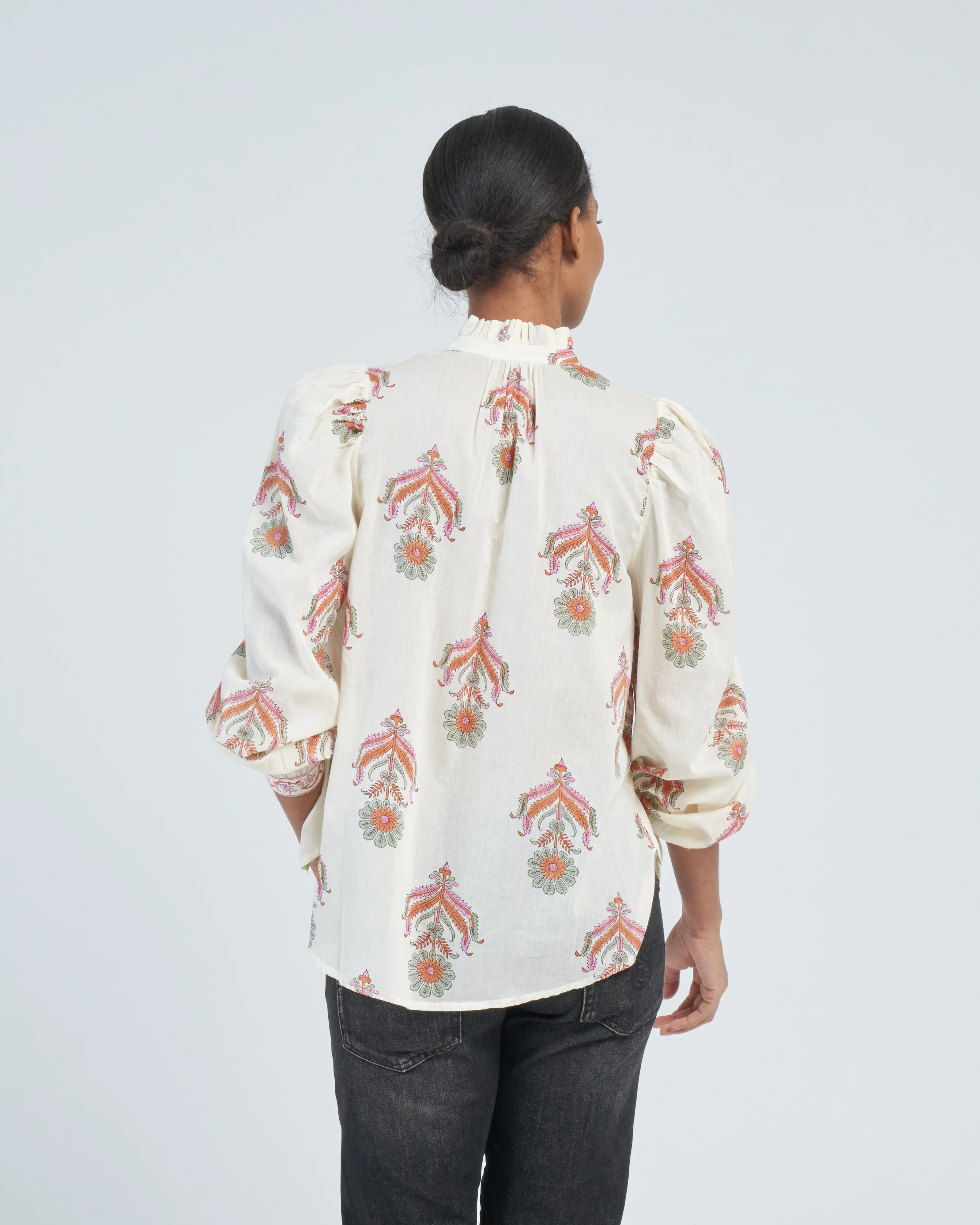 annabel guava cactus flower shirt - Image 4