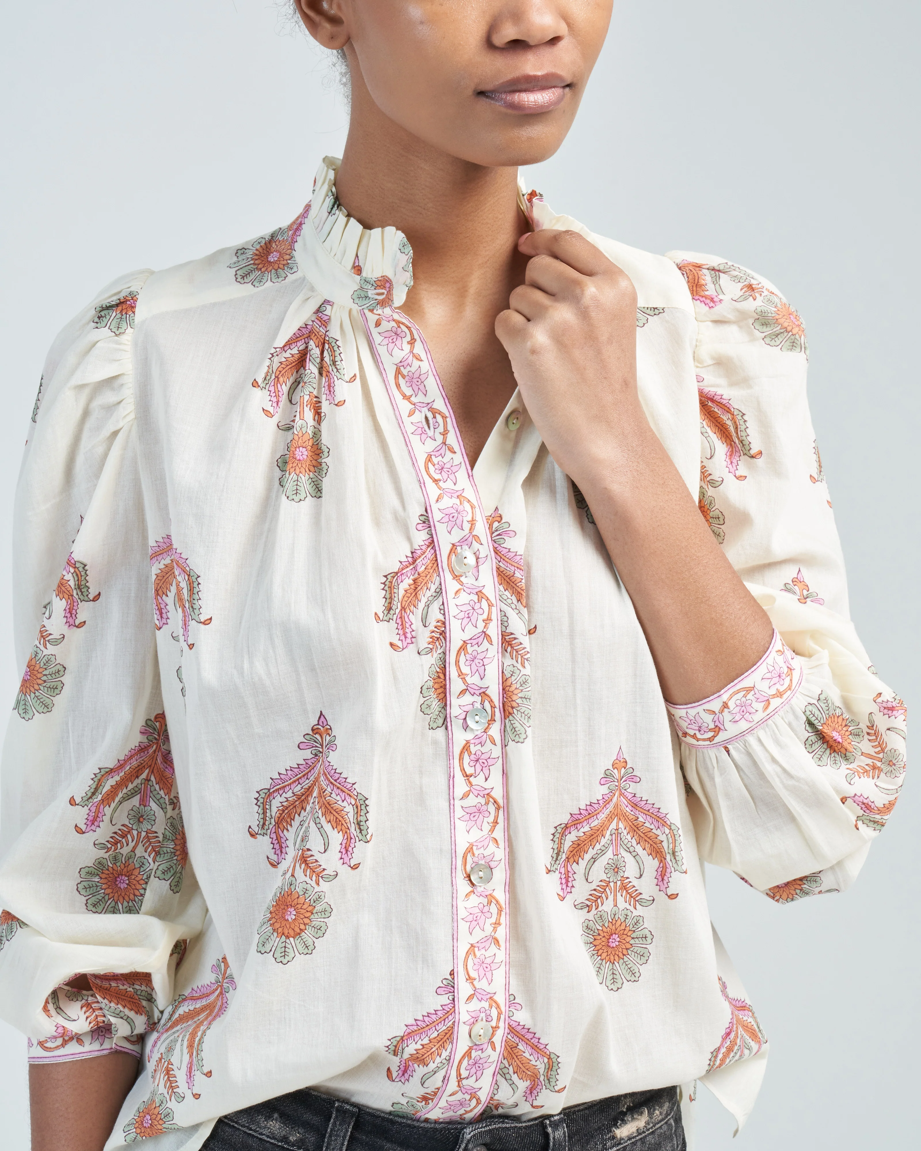 annabel guava cactus flower shirt - Image 5