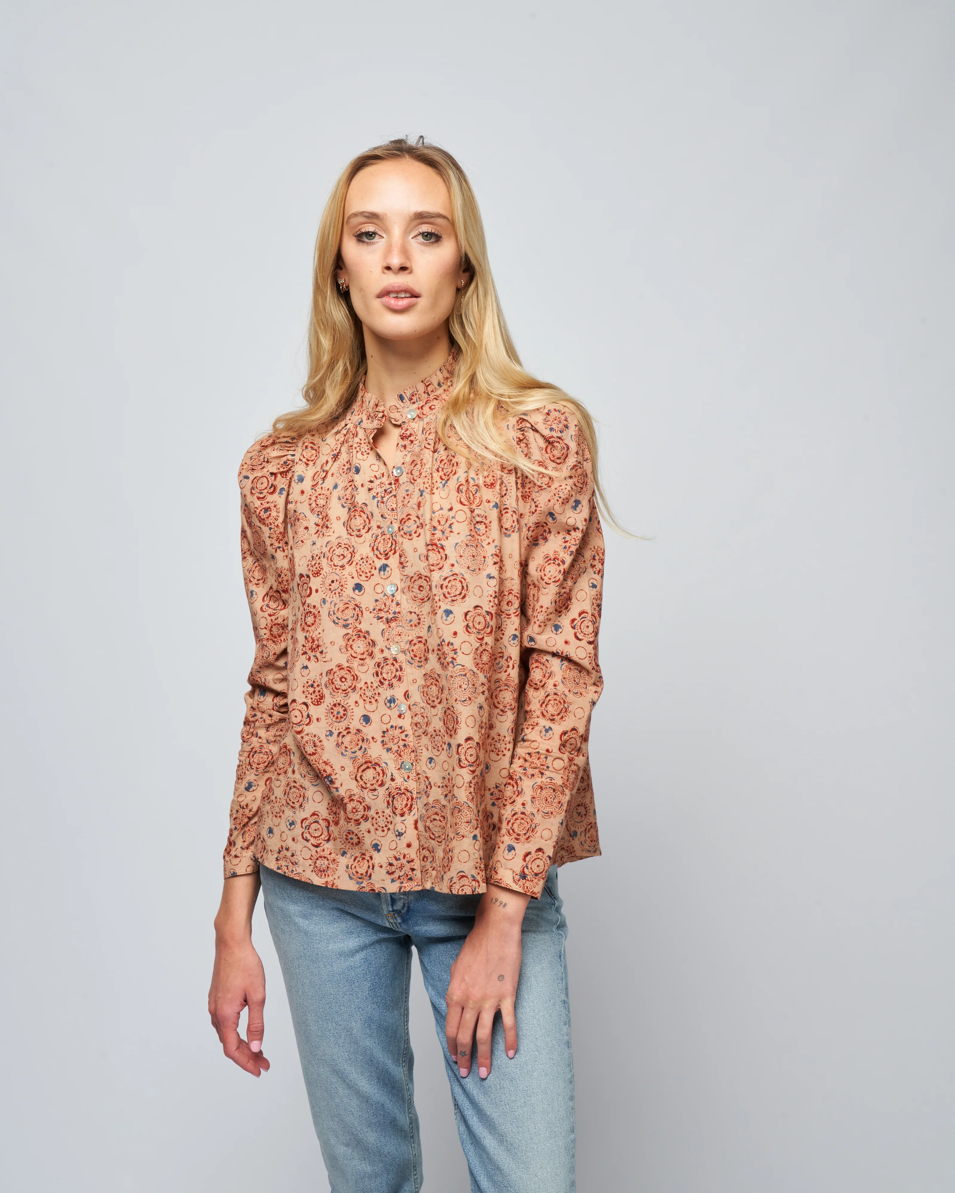 annabel juniper shirt - khaki juniper