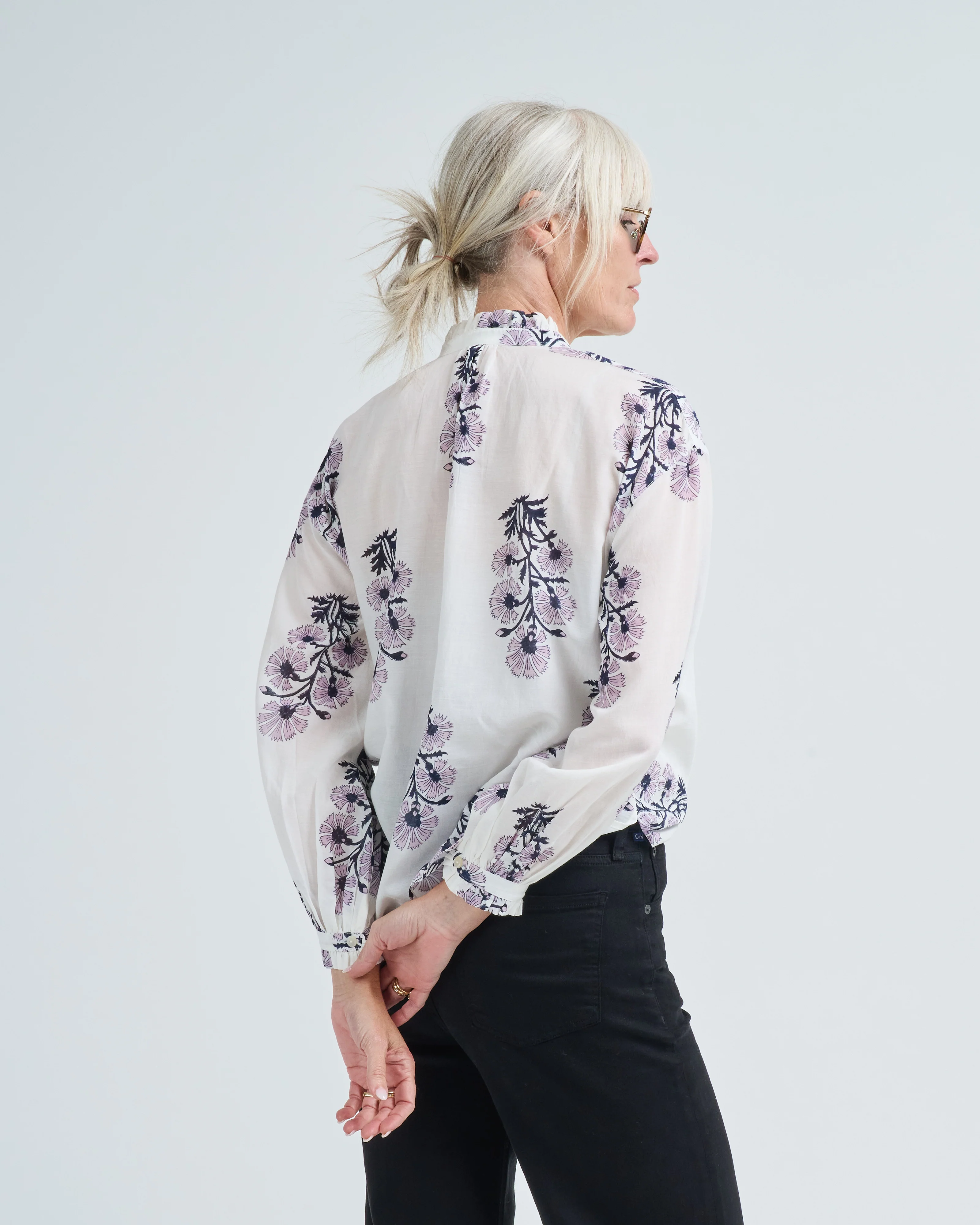 poet heron flower shirt - Image 4