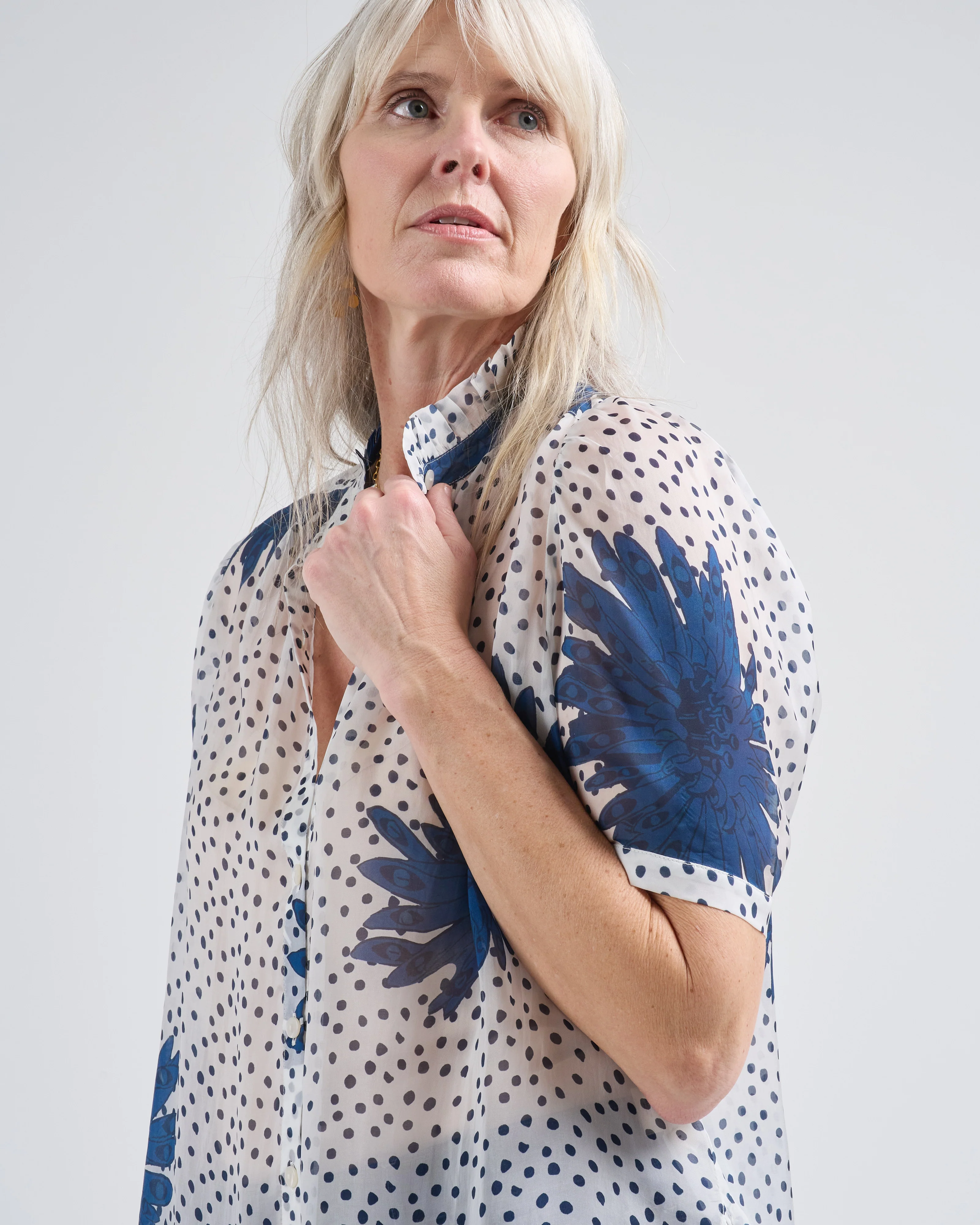 winn indigo dahlia shirt - Image 5