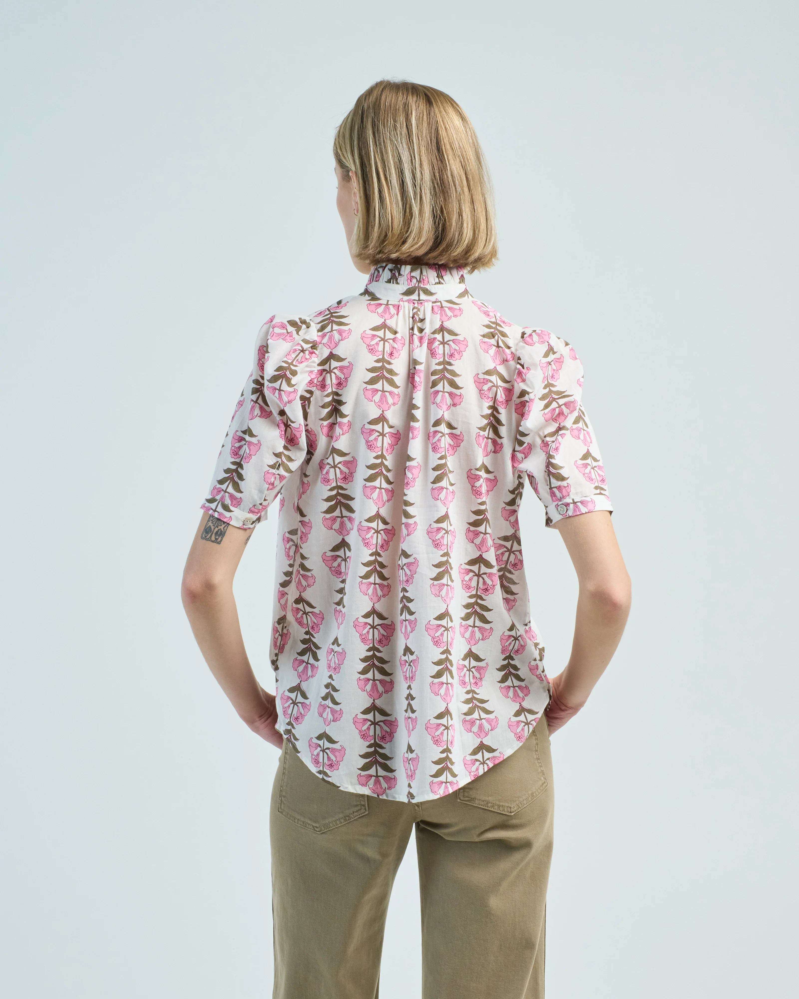 winnie trumpet lily shirt - Image 4
