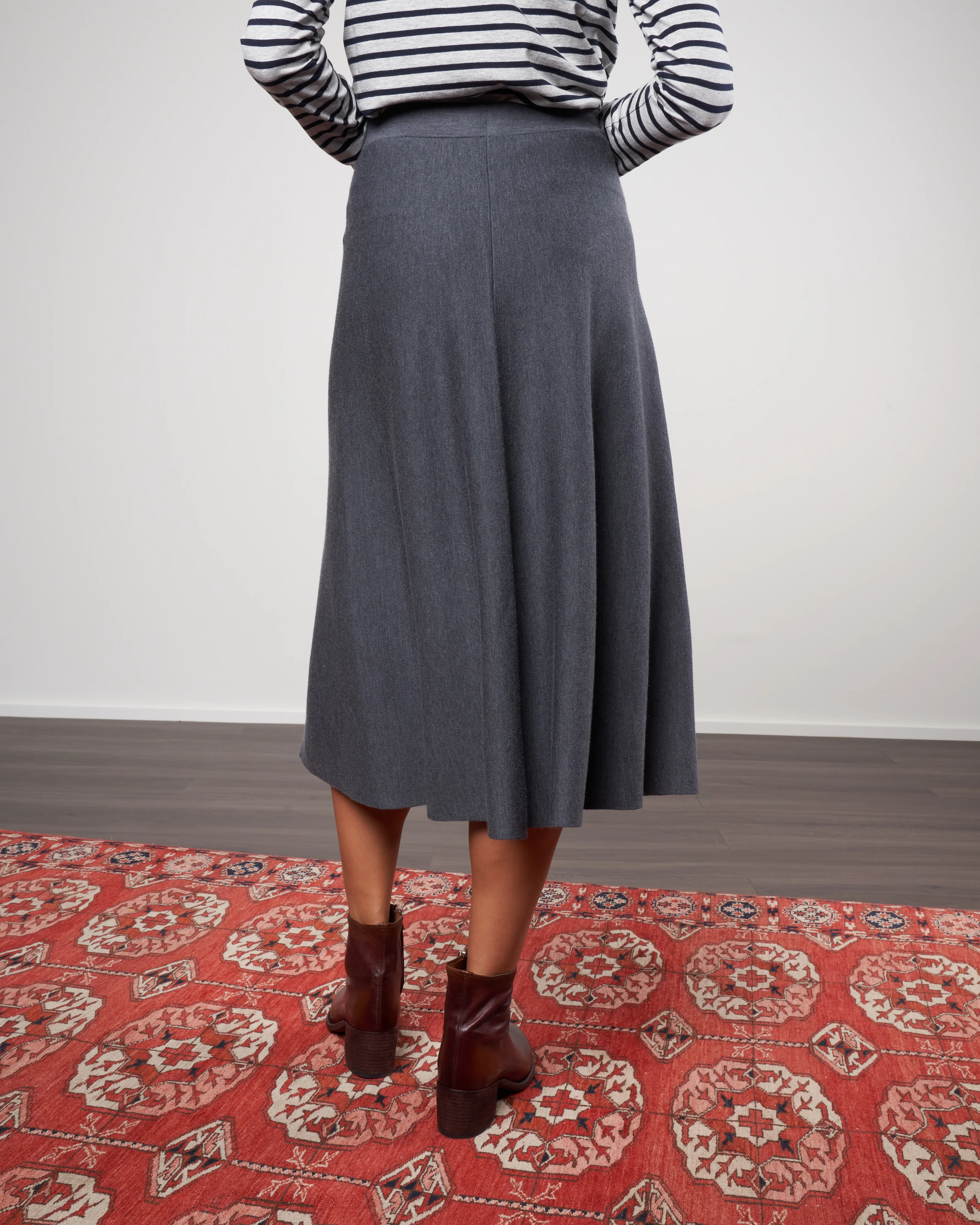 a-line skirt - charcoal - Image 4