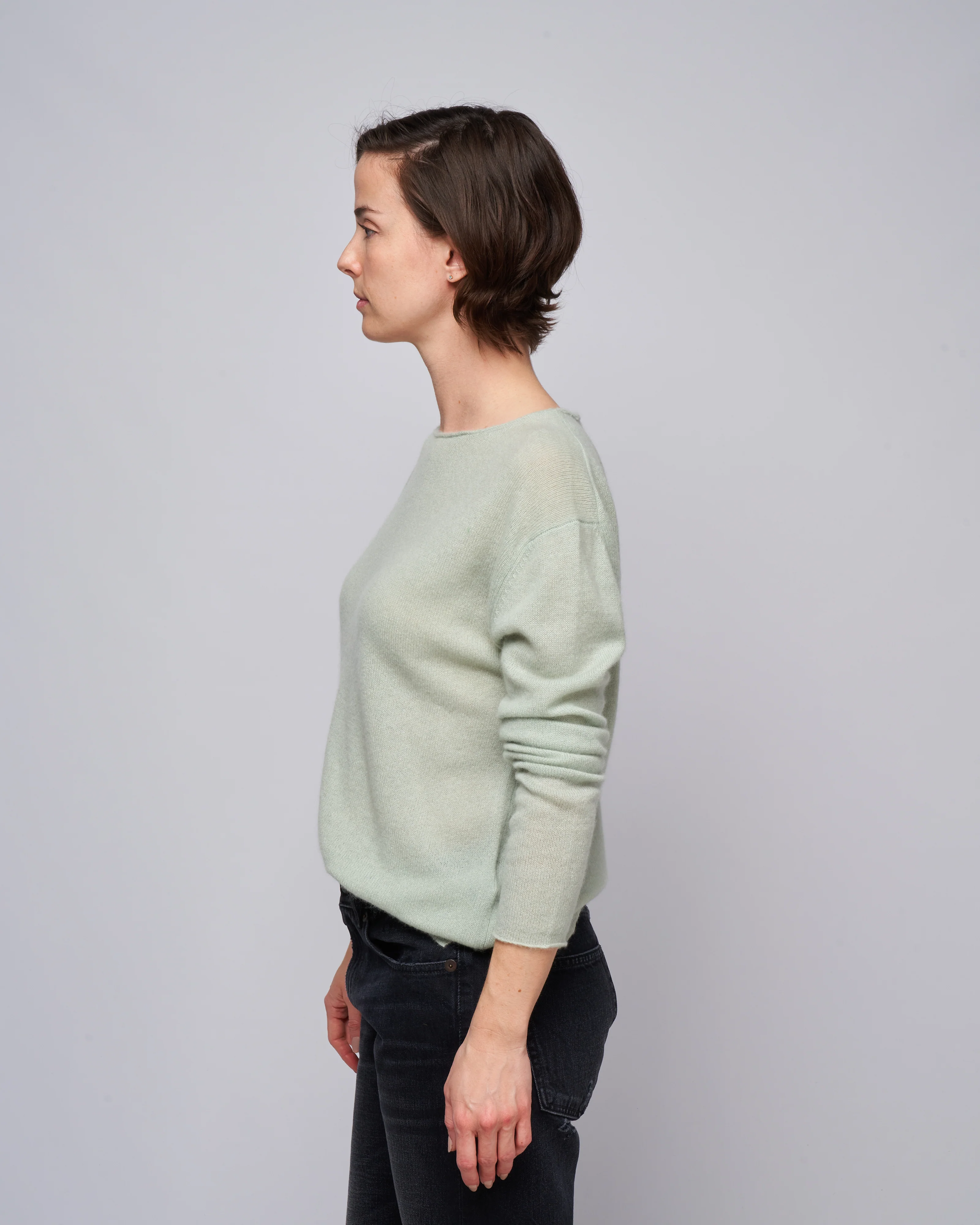 crewneck long sleeve sweater - light grey green - Image 3