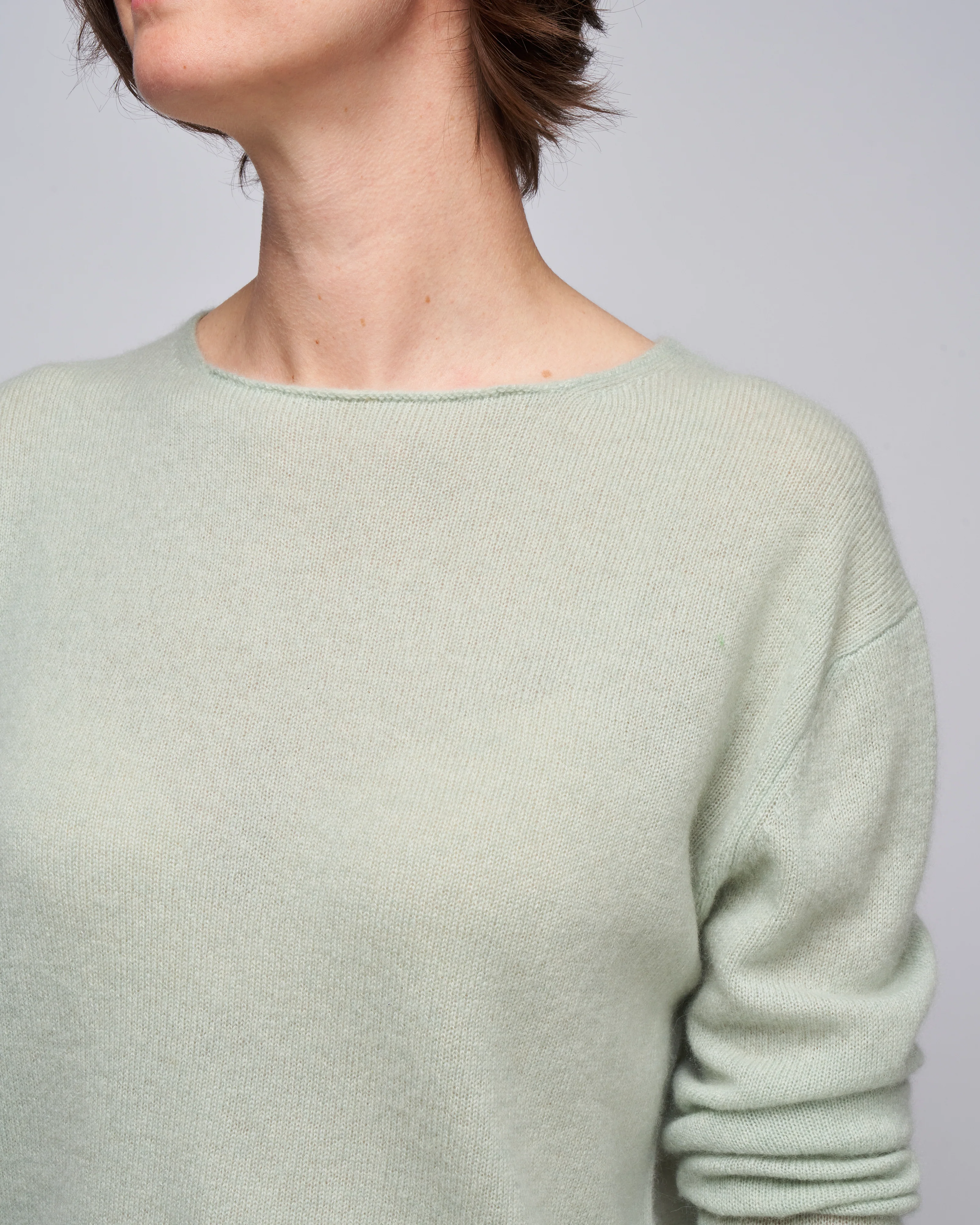 crewneck long sleeve sweater - light grey green - Image 5