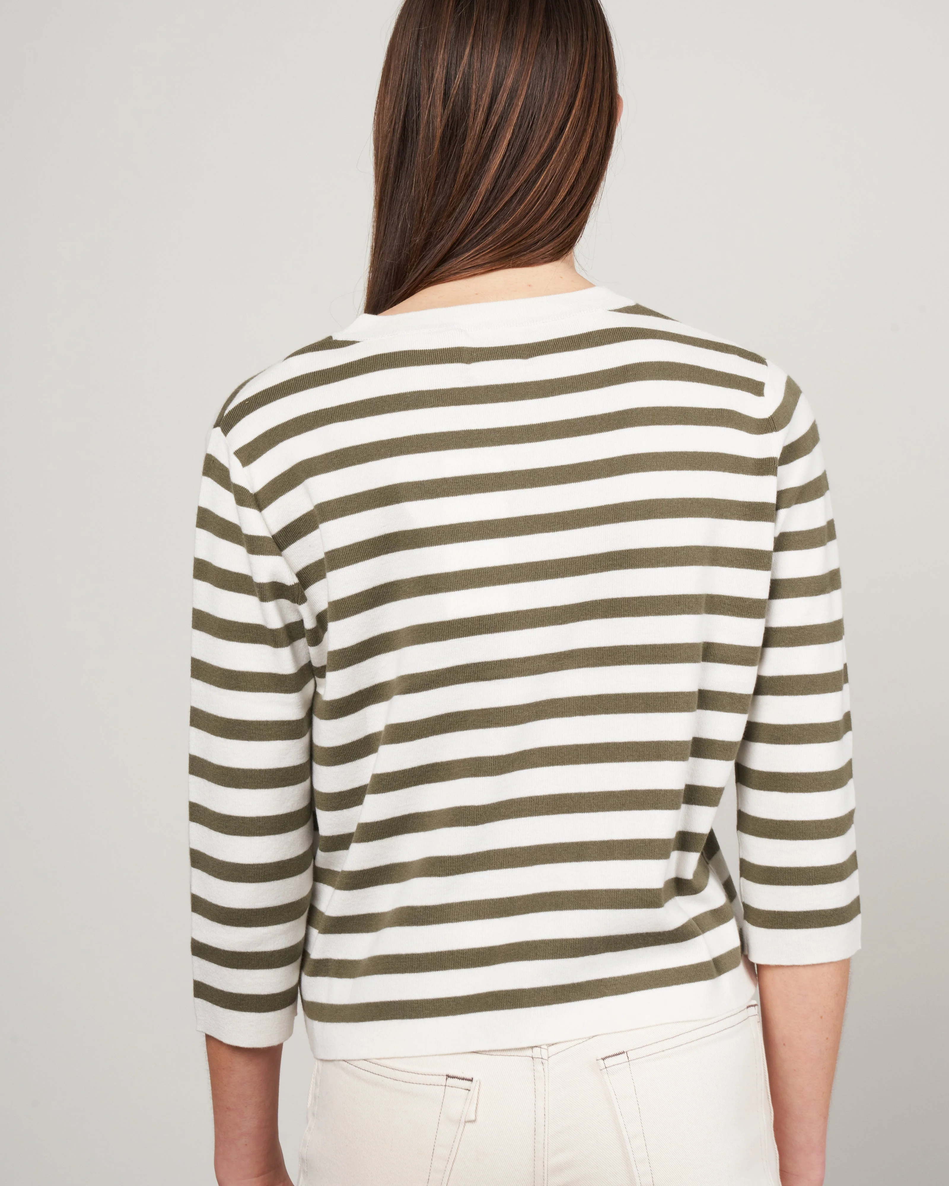 crewneck striped cashmere sweater 3/4 sleeve - military green / ecru - Image 4
