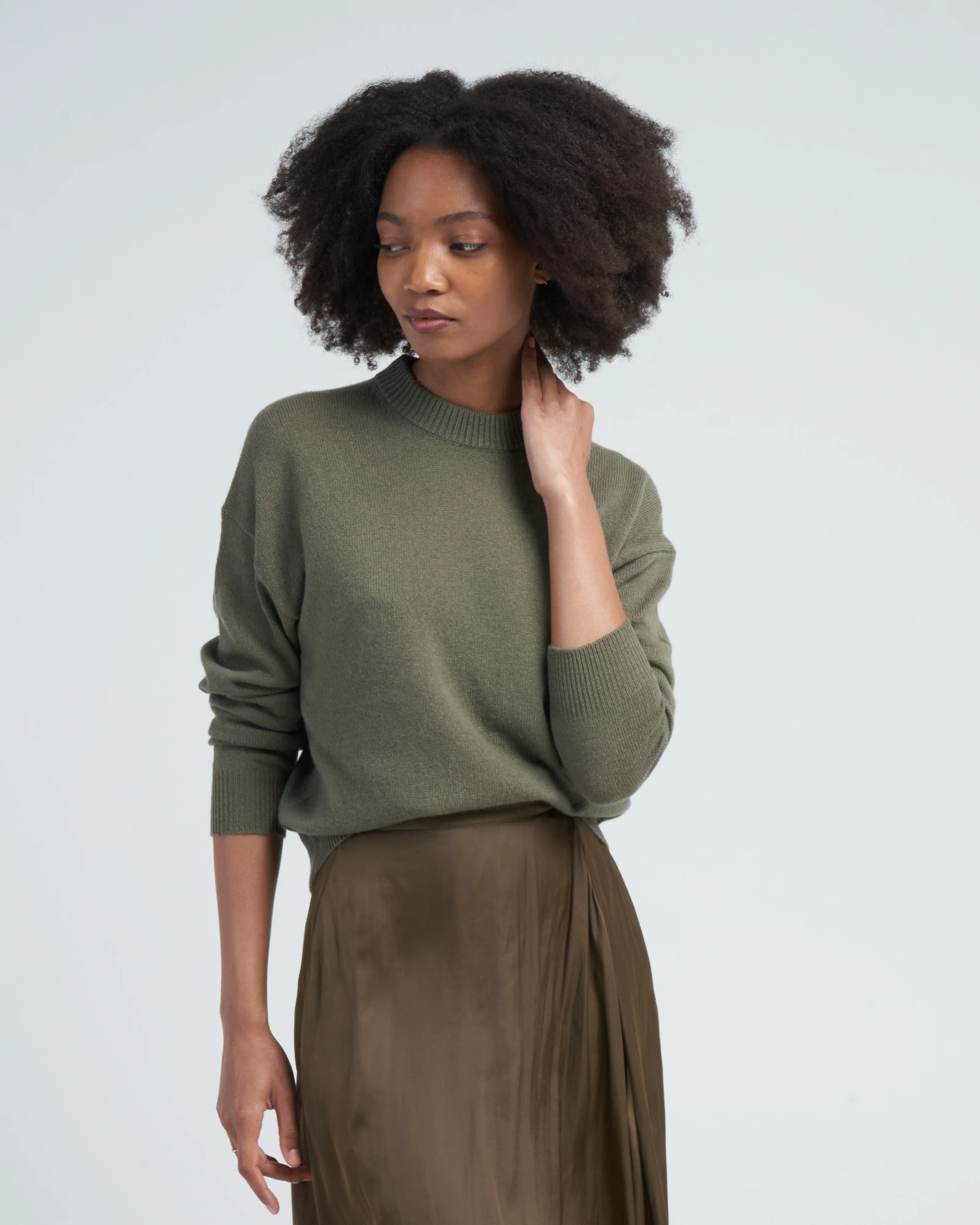crewneck sweater - moss green - Image 2