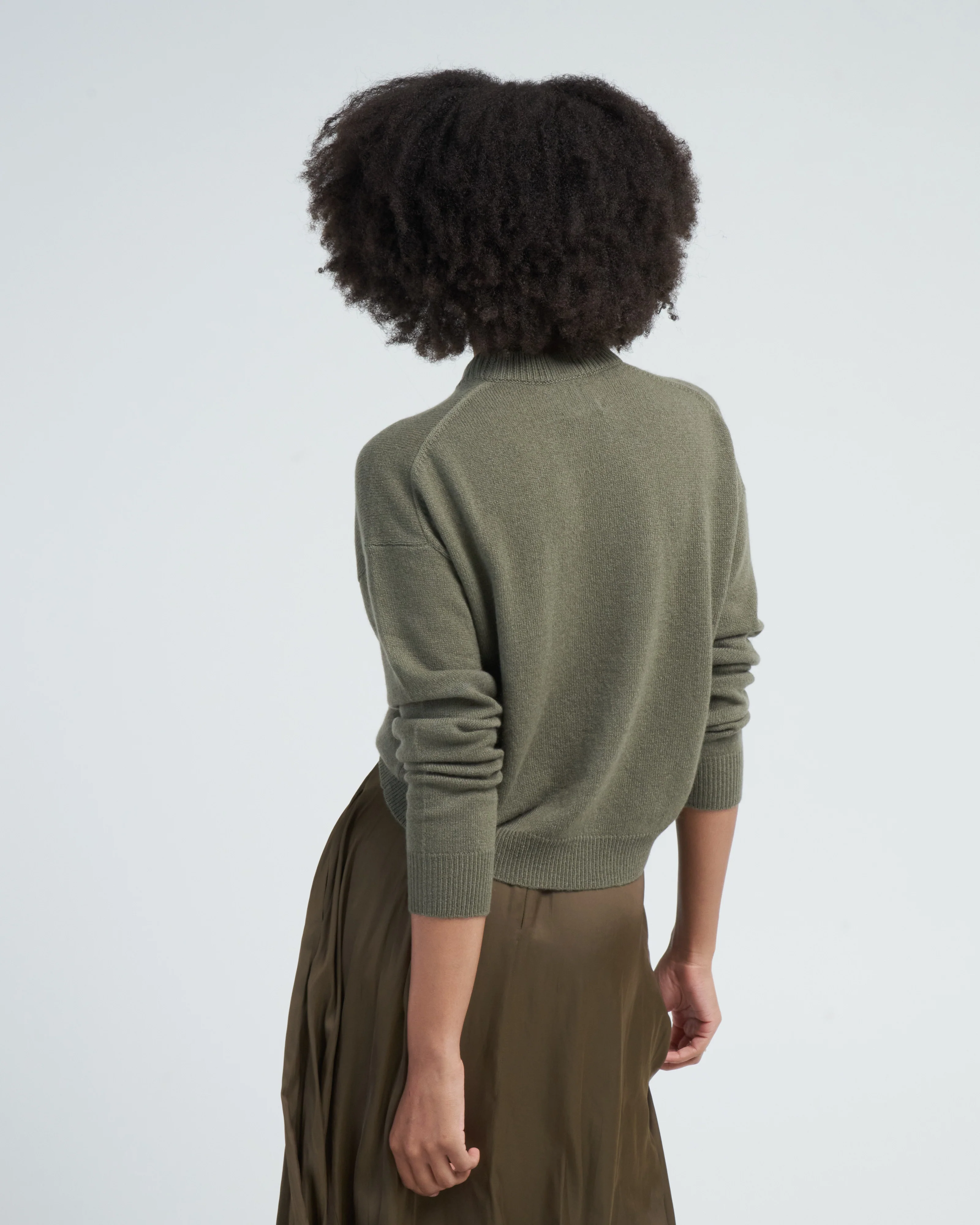 crewneck sweater - moss green - Image 4
