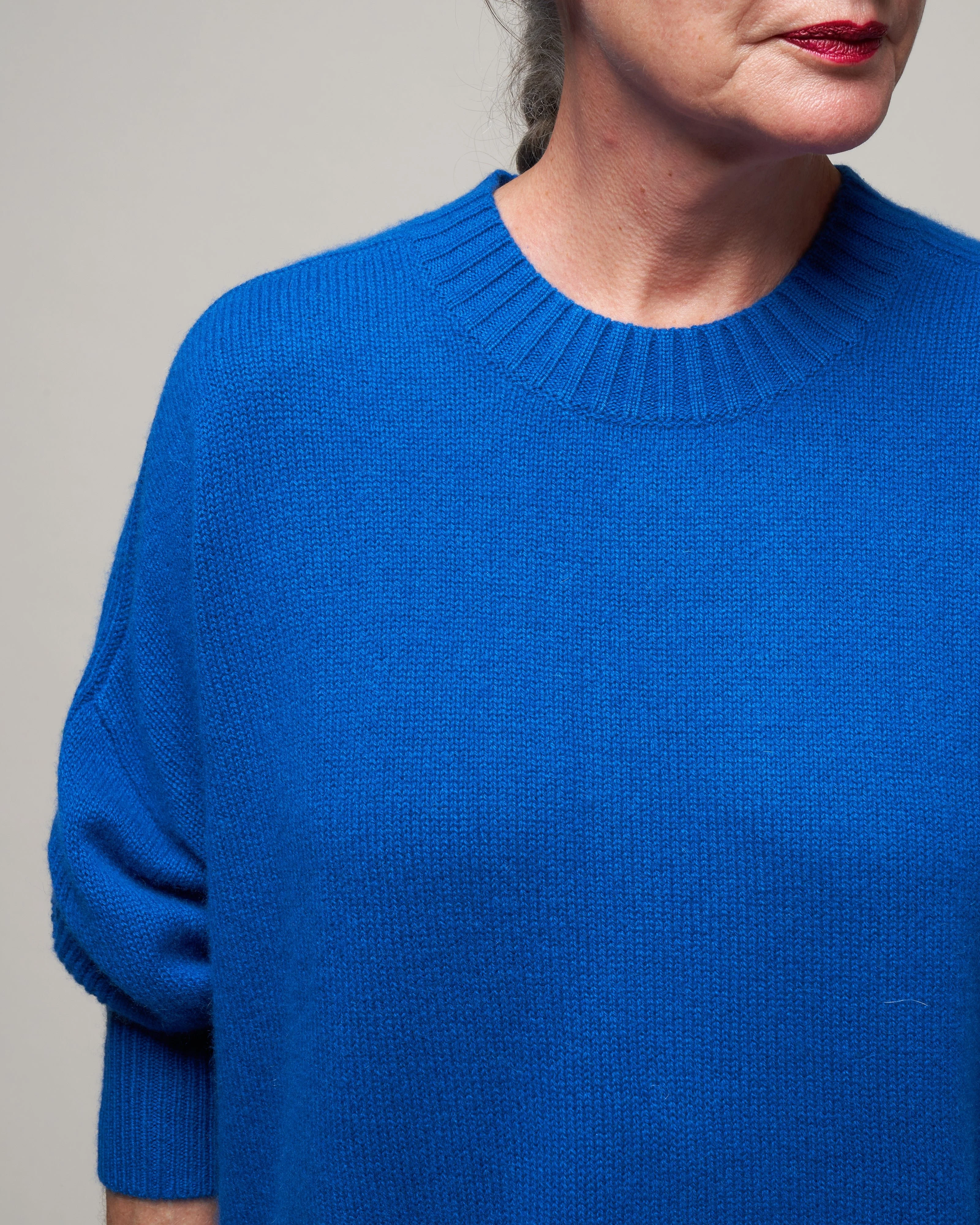 crewneck sweater - sapphire - Image 5