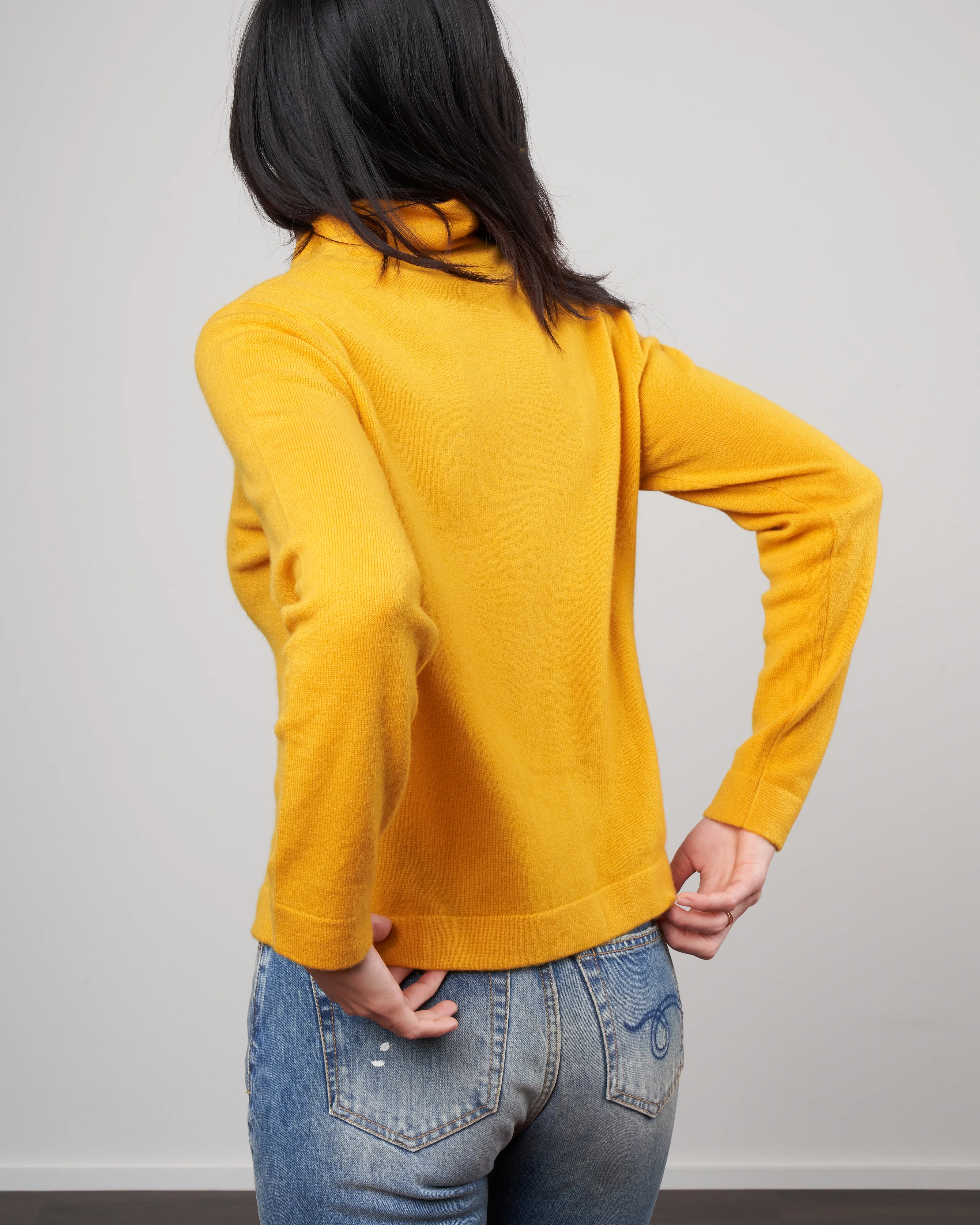 fitted cardigan - golden eye - Image 4