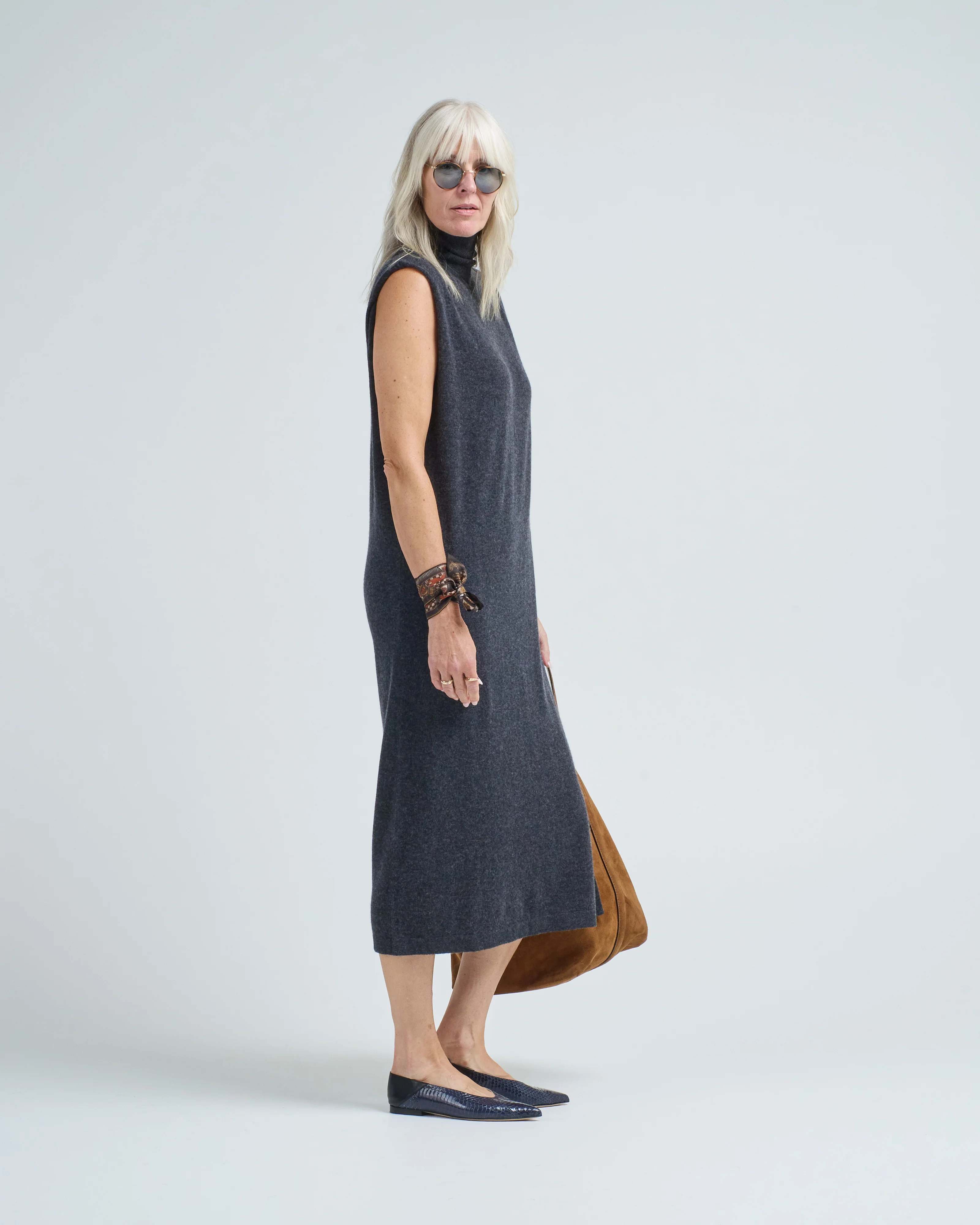 mockneck sleeveless dress - Image 3