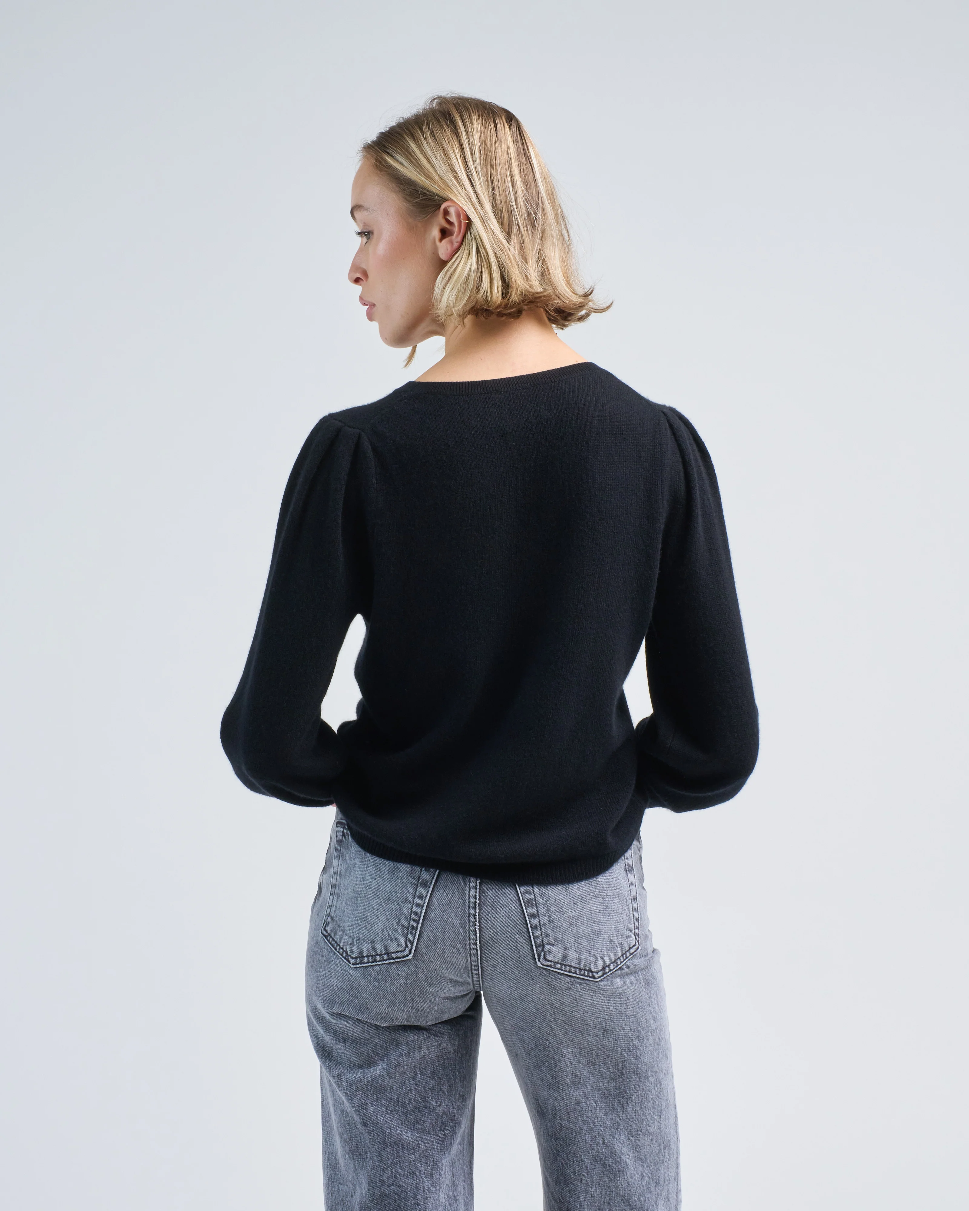 rd sweater 1/1 - Image 4