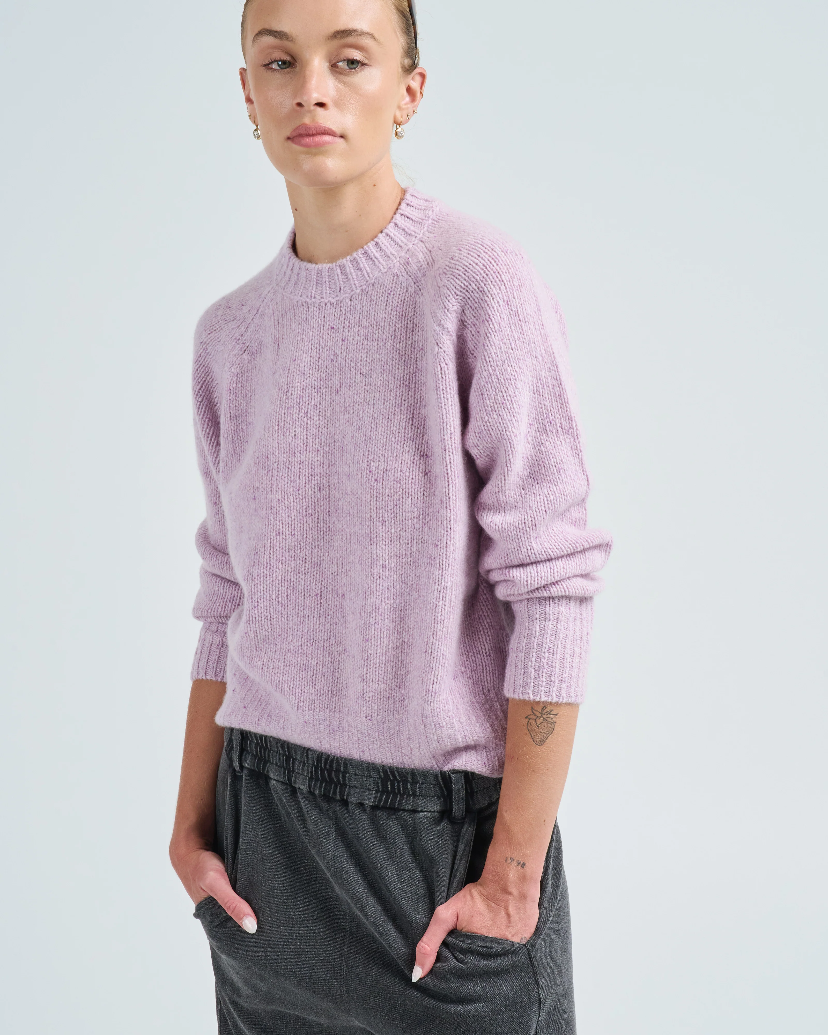 roundneck ls sweater - Image 5