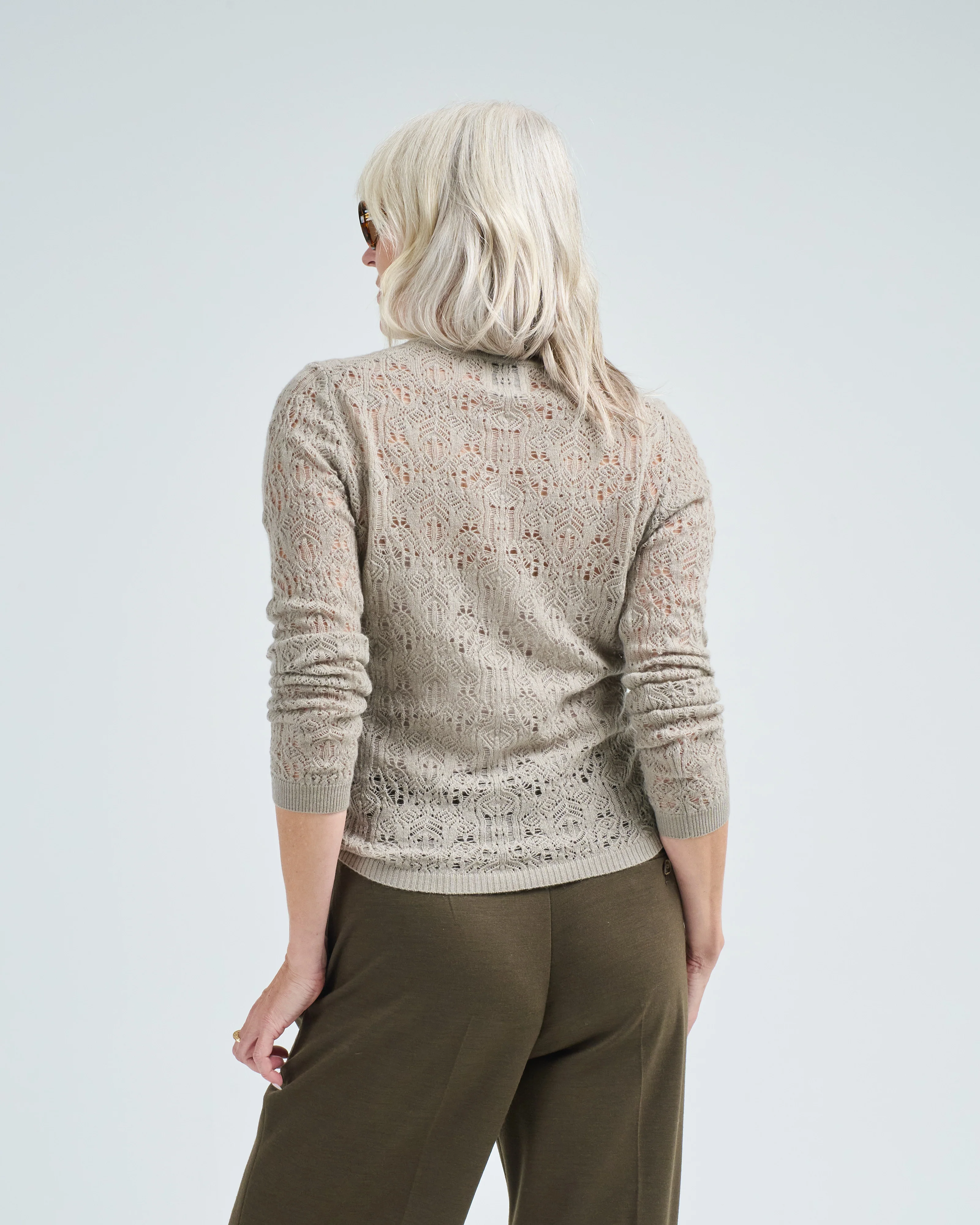 roundneck ls sweater - Image 5