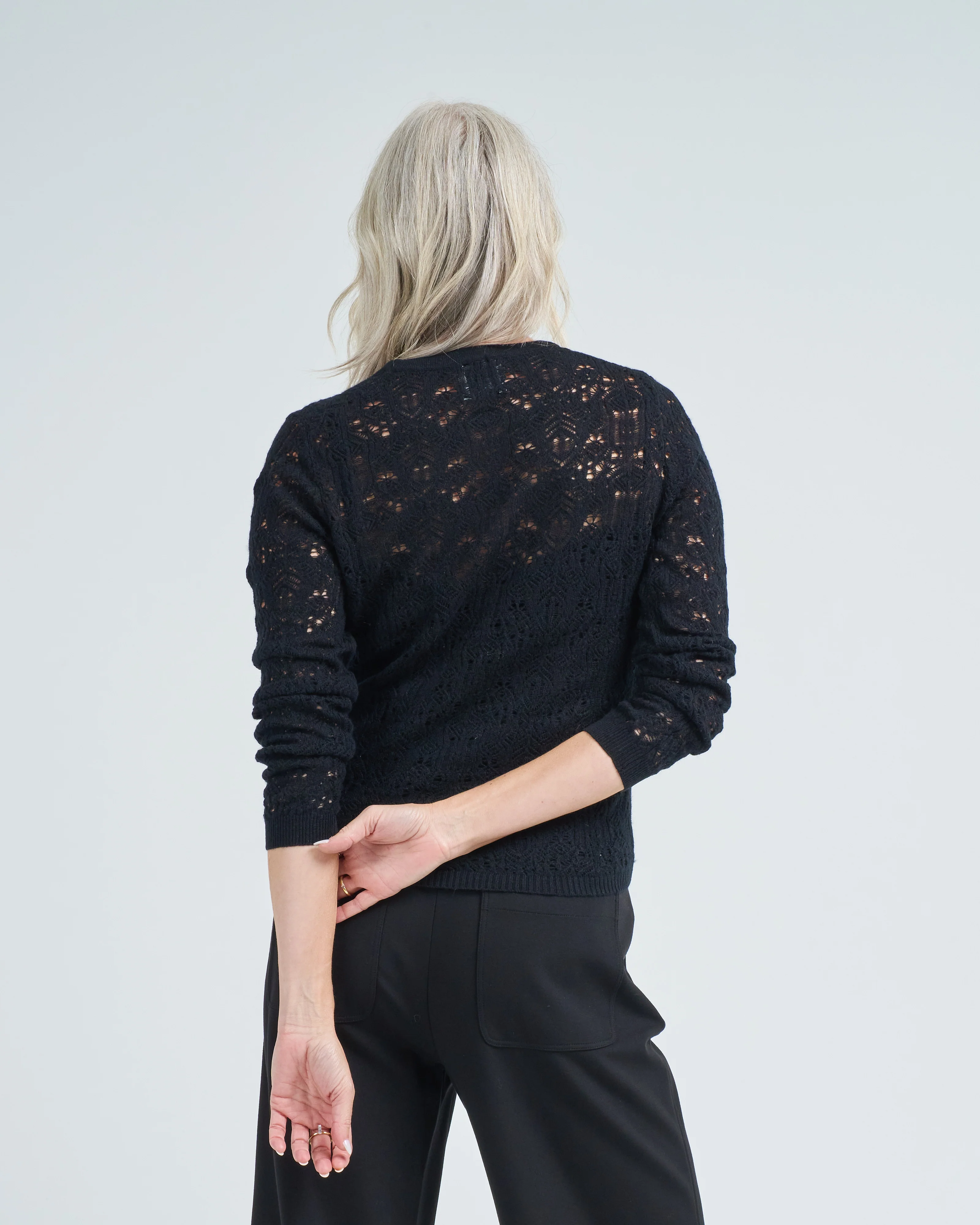 roundneck ls sweater - Image 5