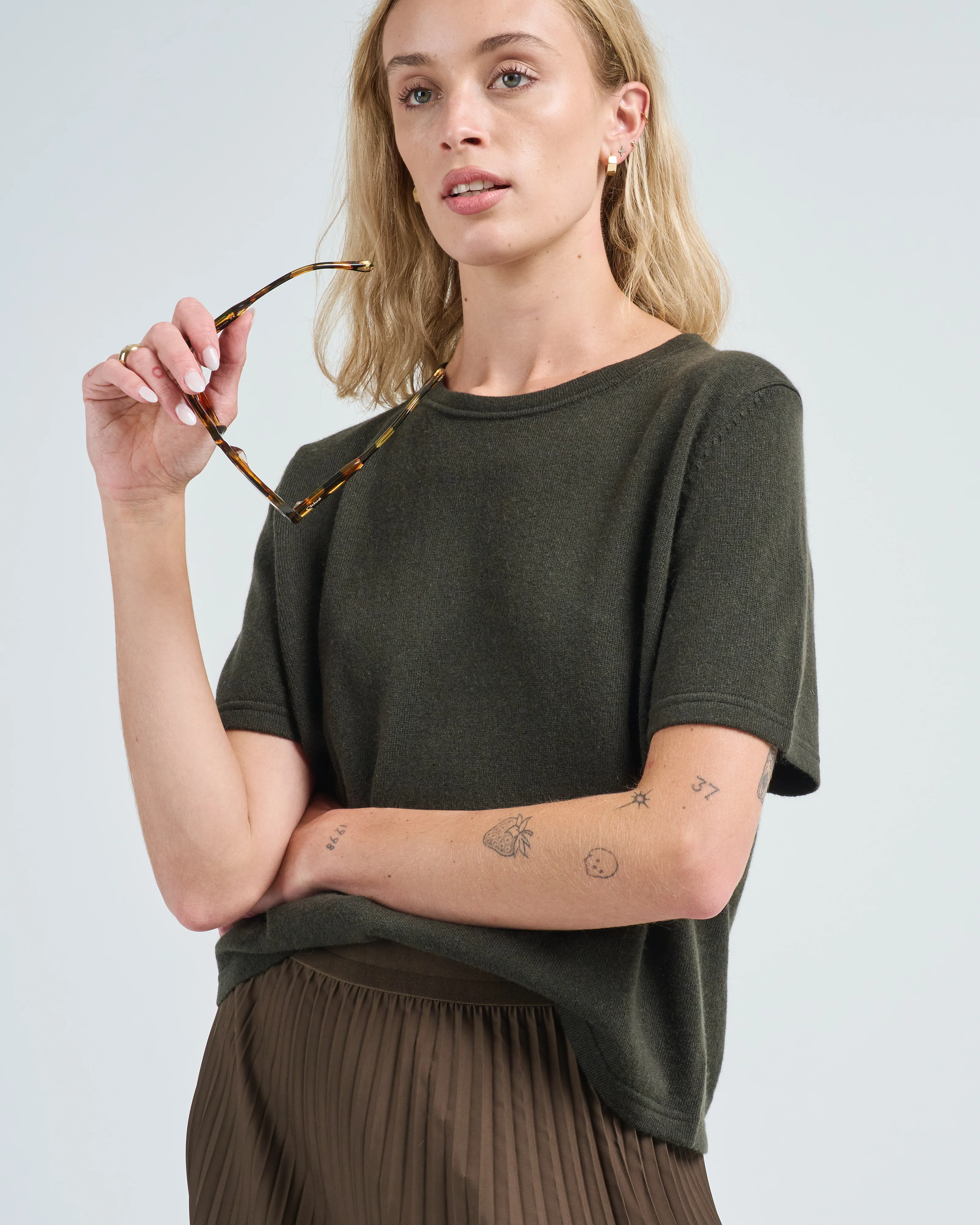 roundneck ss sweater - Image 2